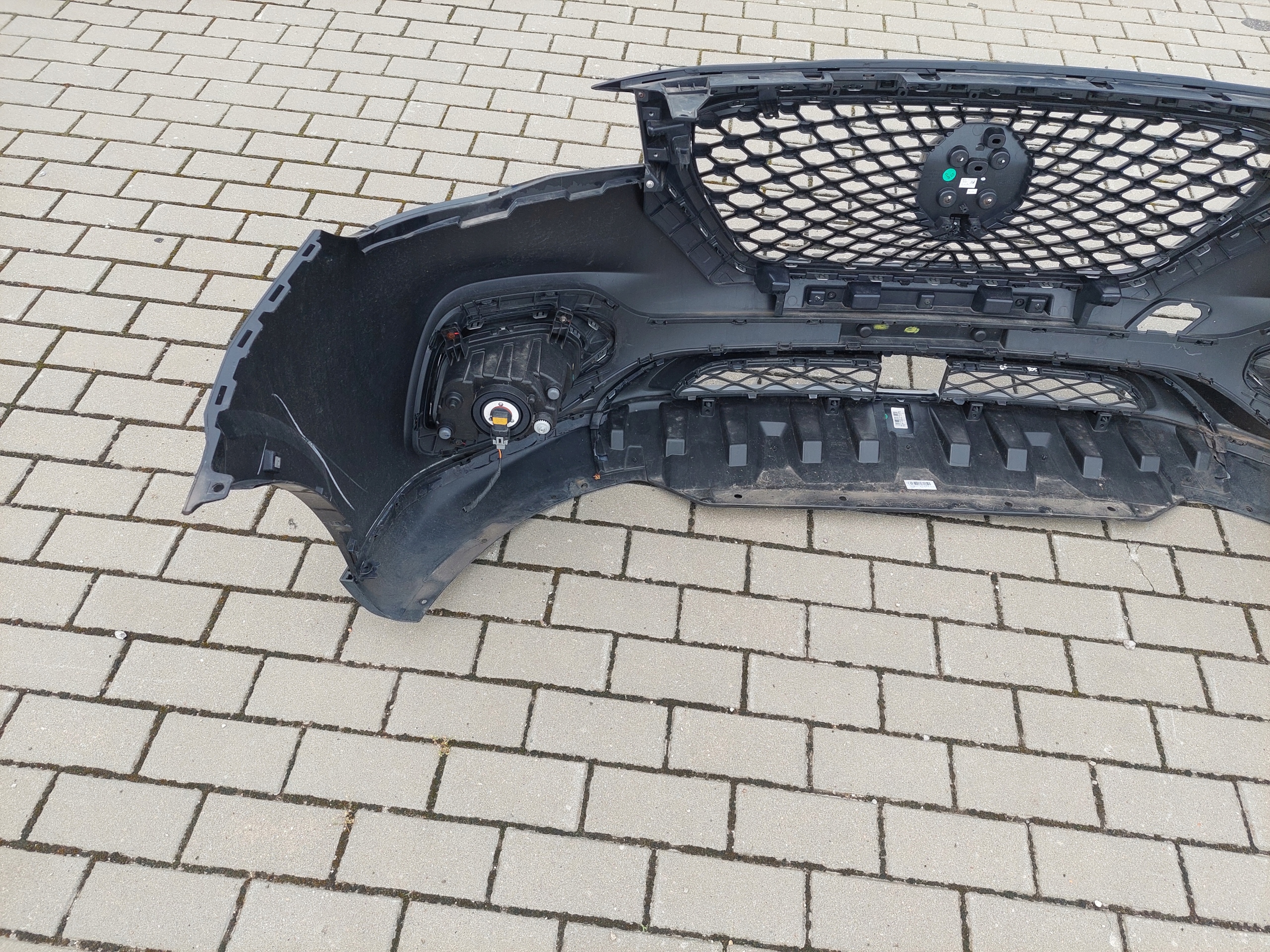 bumper front front complete below RADAR grill fog light MG HS and 5PBC