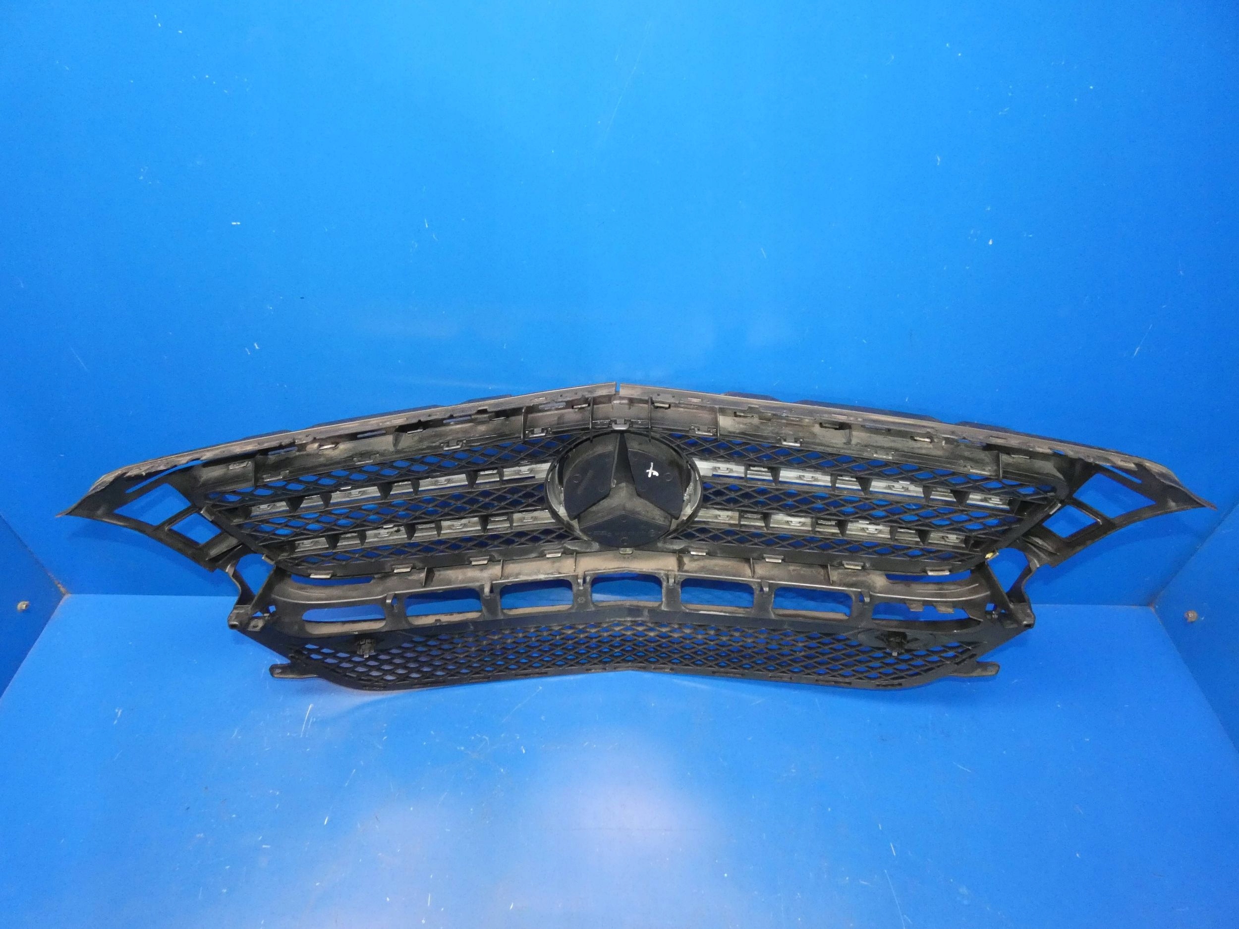MERCEDES CLS W218 grill grille front front logo GWIAZDA