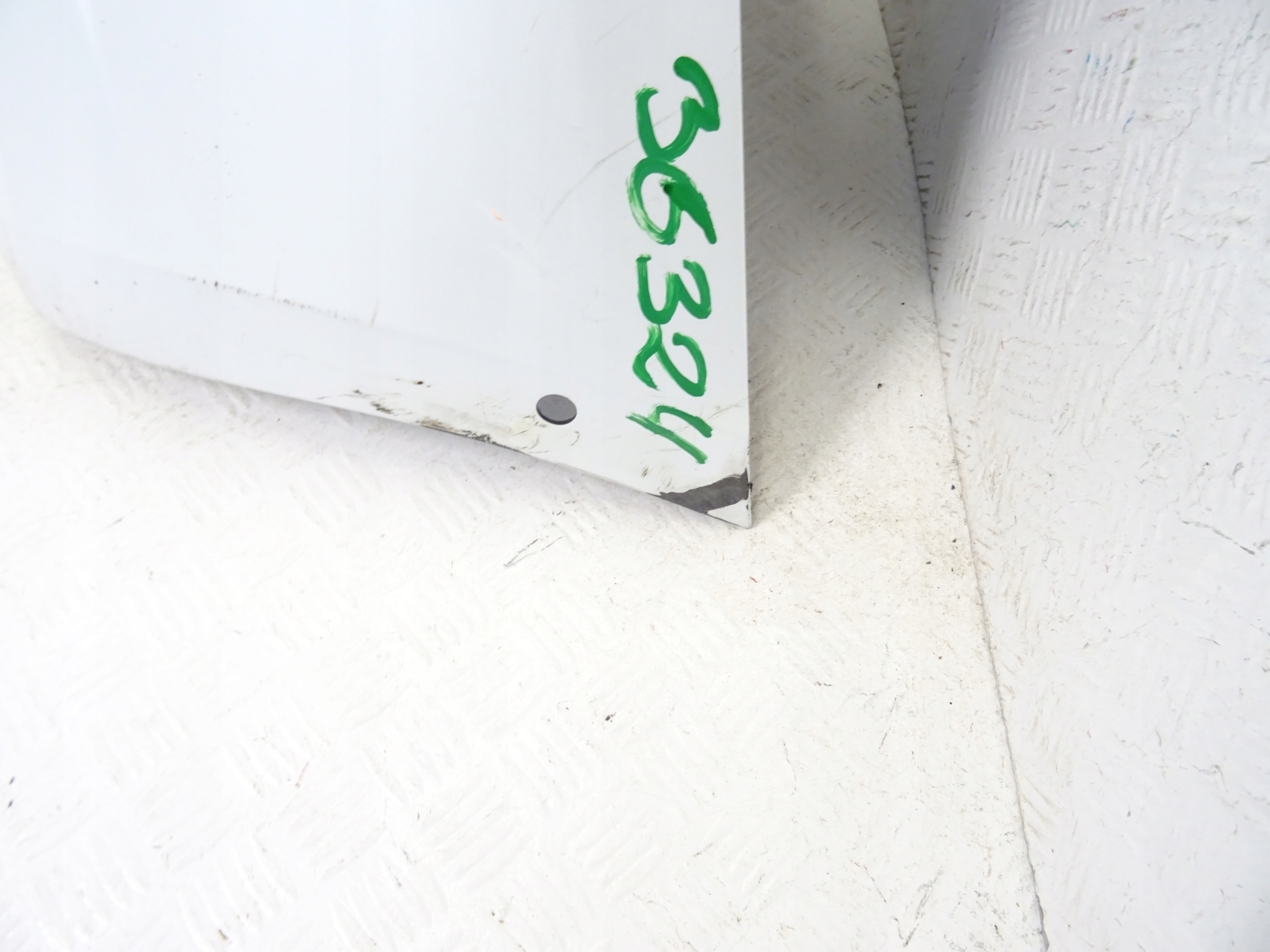 Tesla Model 3 bumper rear part rear