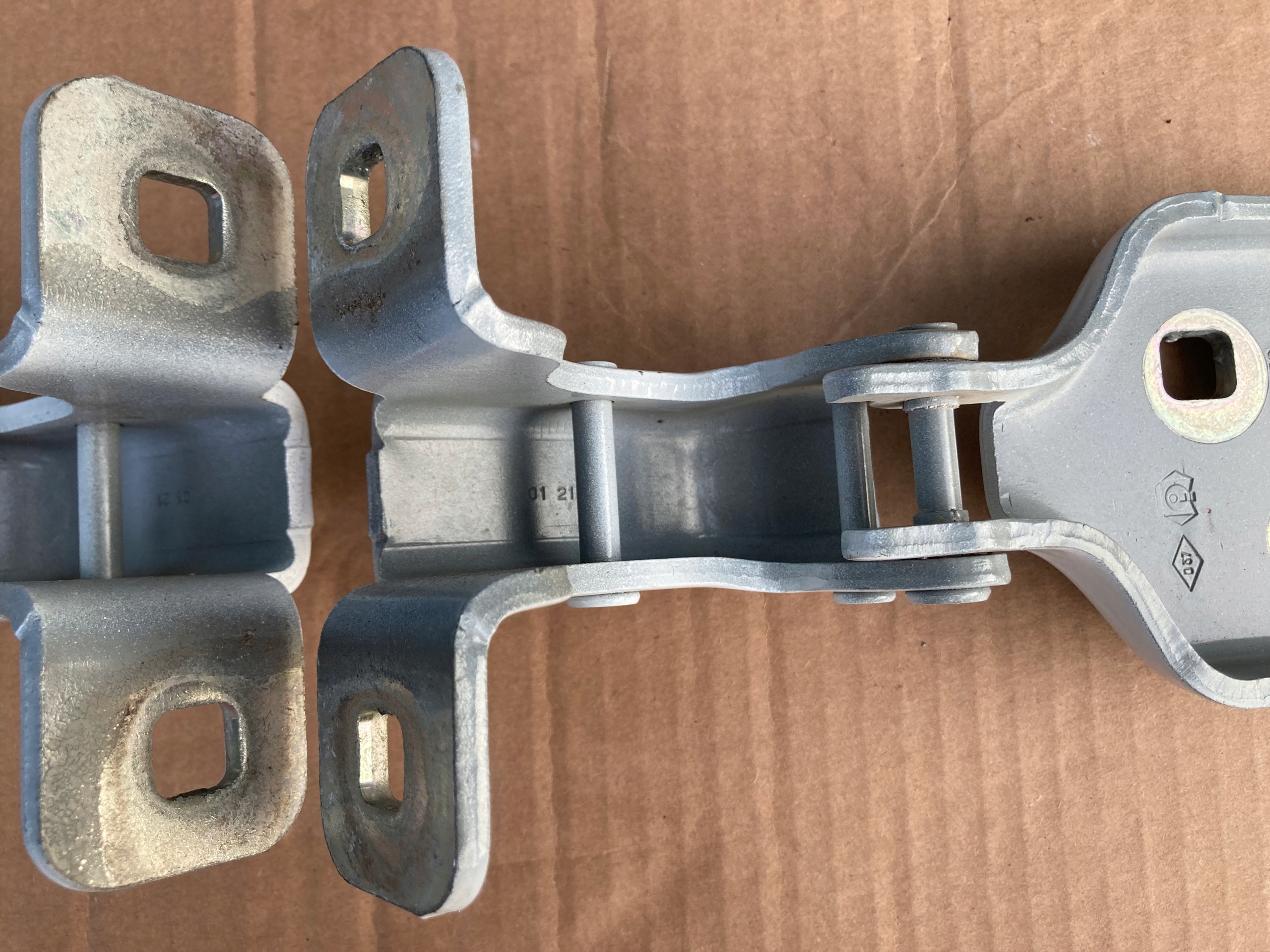 MASTER 4 MOVANO C 18- hinges door front left