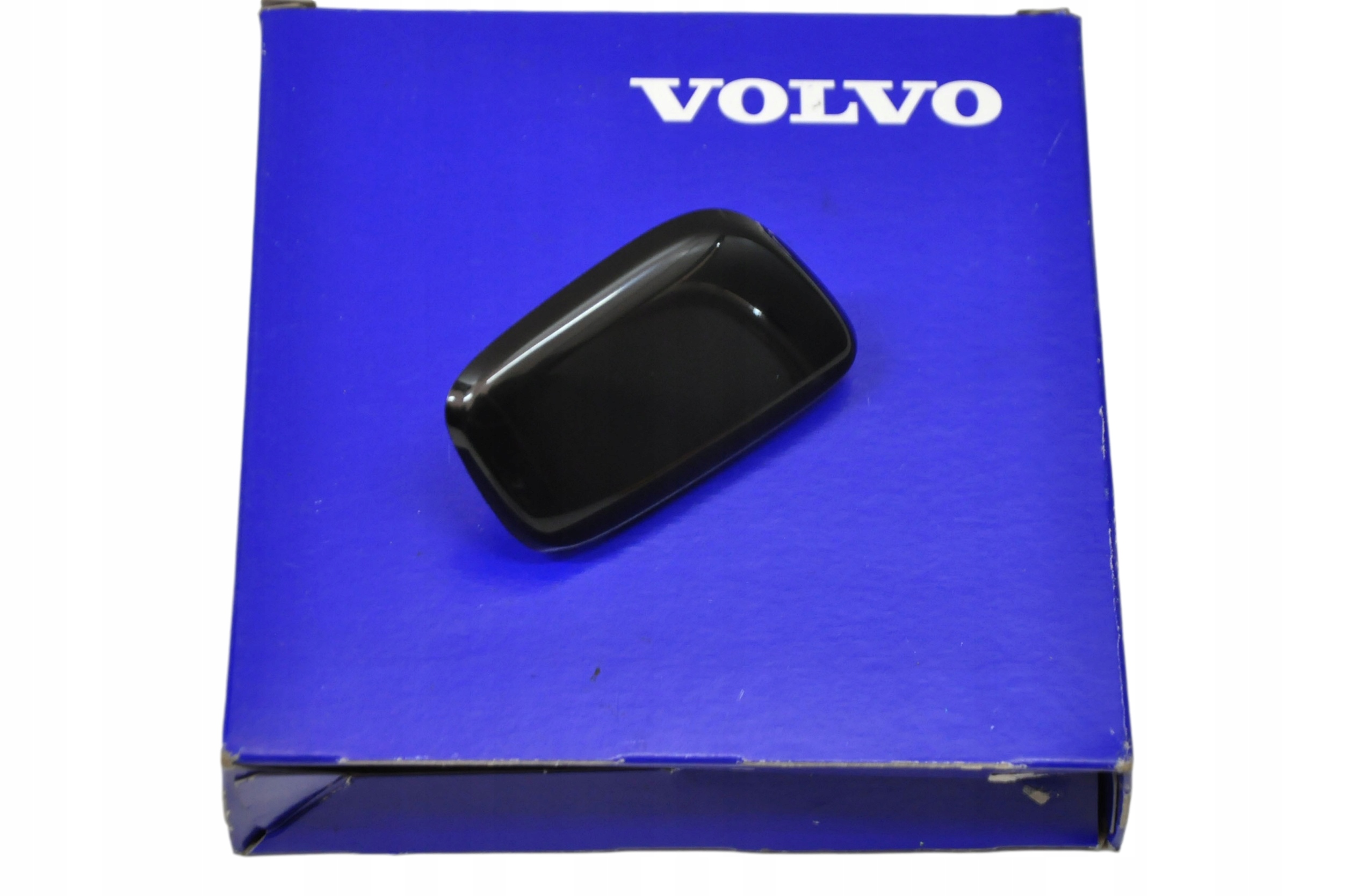 39821152 - VOLVO S80 правая крышка омывателя лампы OE