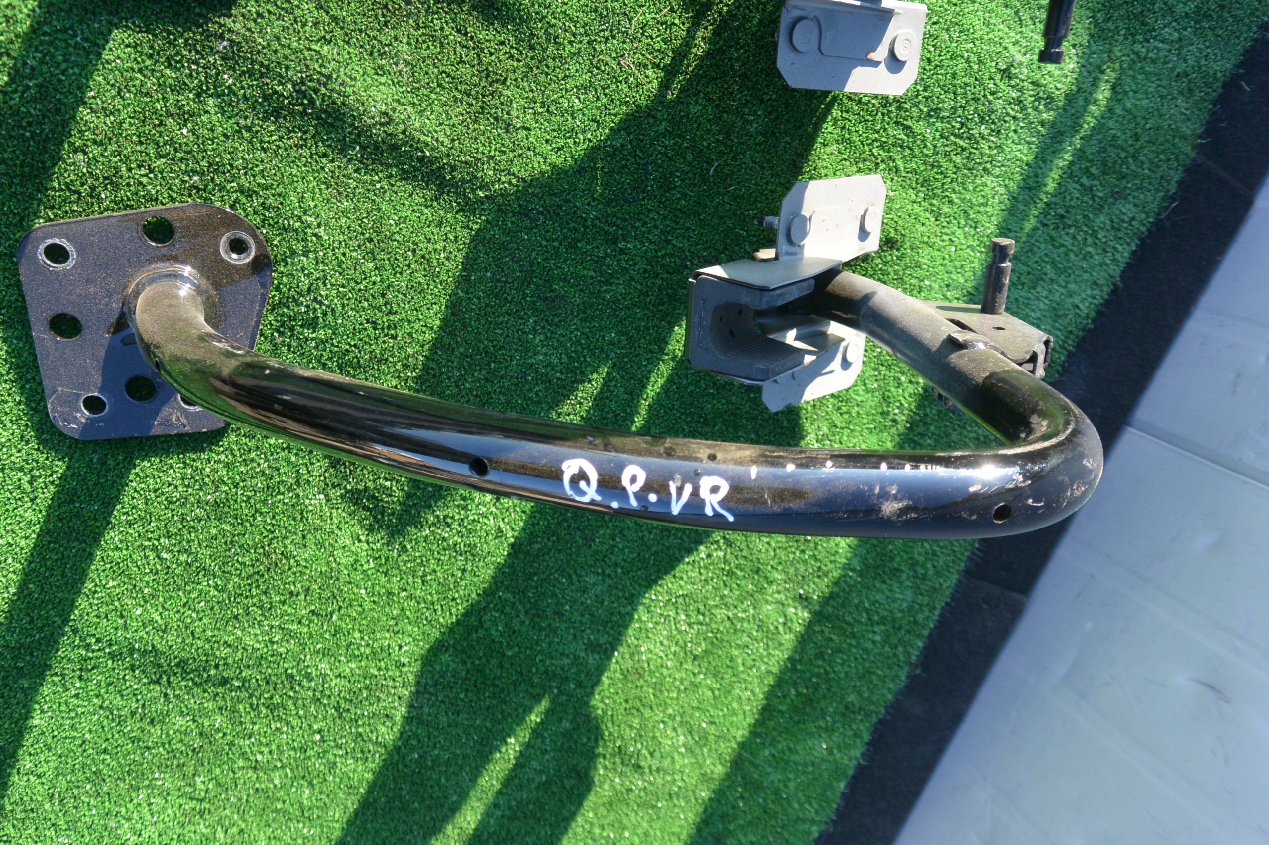 ZAWIAS KLAPY BAGAZNIK MASERATI QUATTROPORTE VI KPL Typ samochodu Samochody osobowe