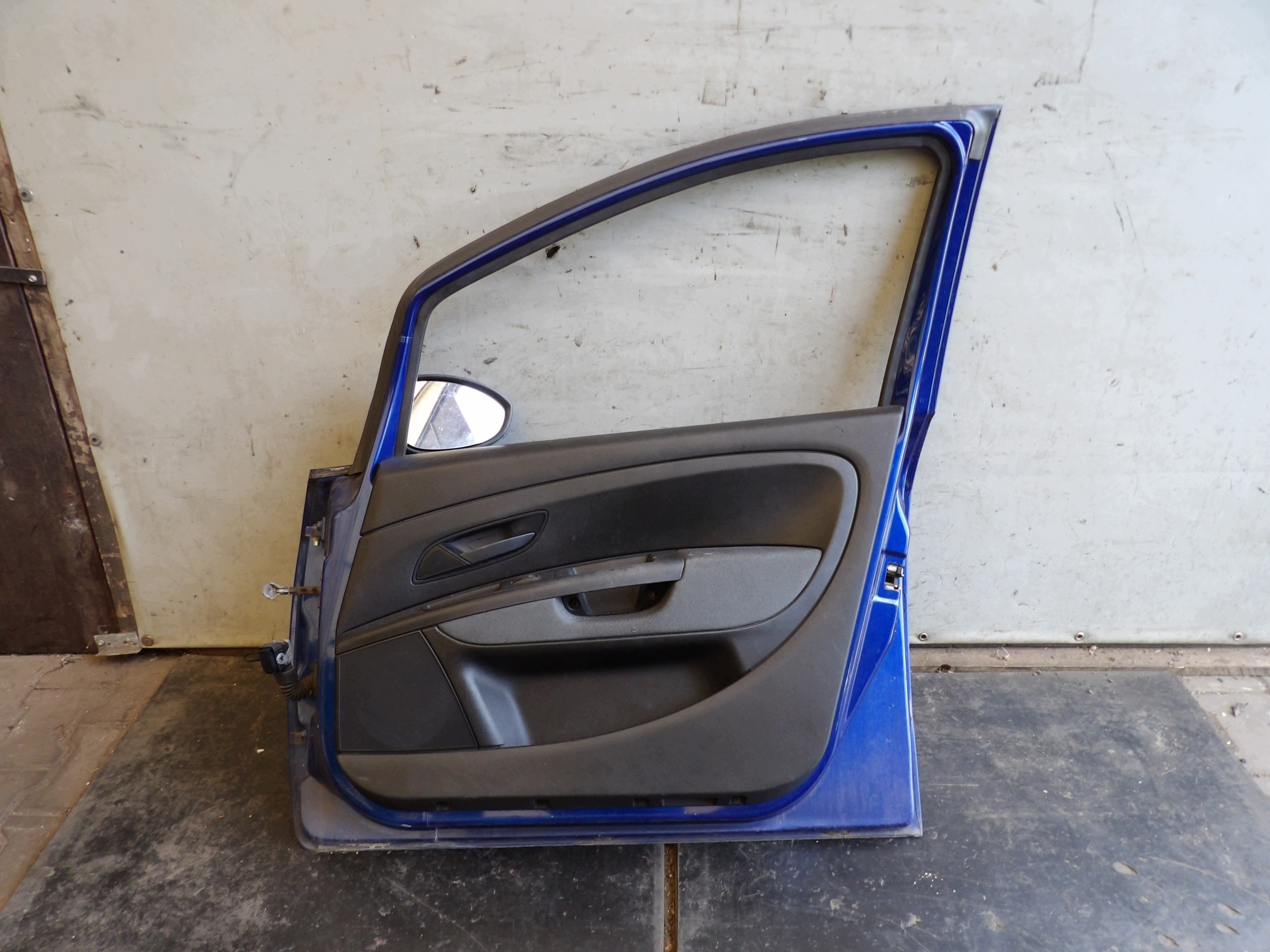 Fiat Grande Punto HB5 door front right 599/A