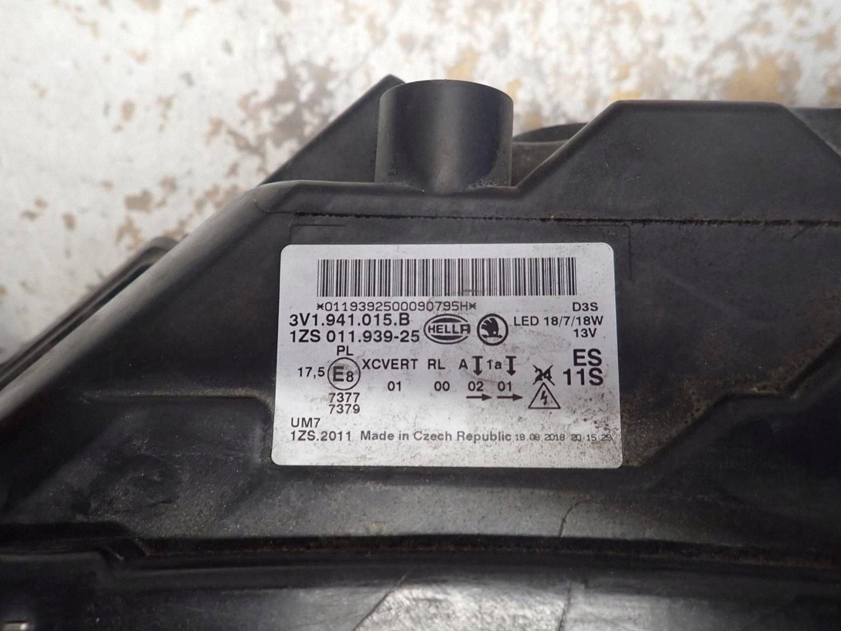 light front front left SKODA SUPERB III 2015- BI-XENON SKR 3V1941015B