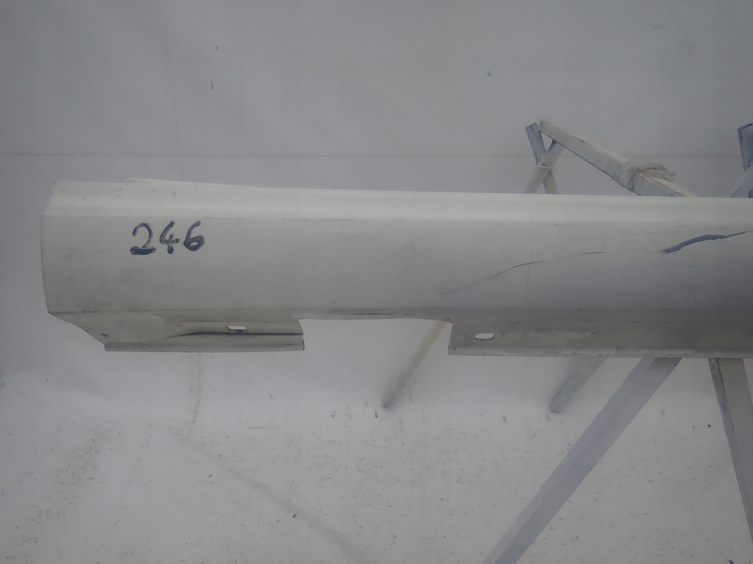 MERCEDES B-KLASA W246 threshold right moulding threshold