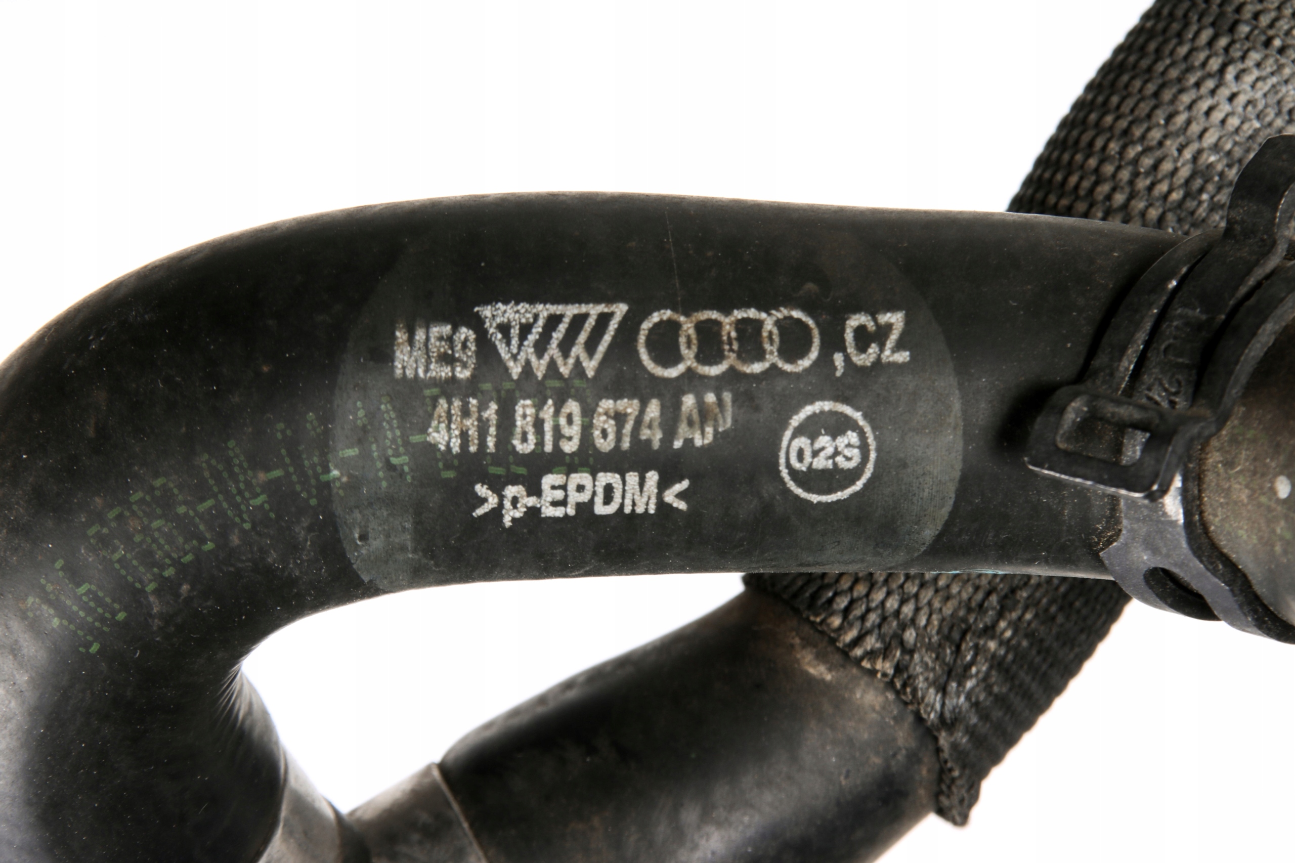AUDI A8 D4 4H cijev crijevo prijenos vode 4H1819674AN