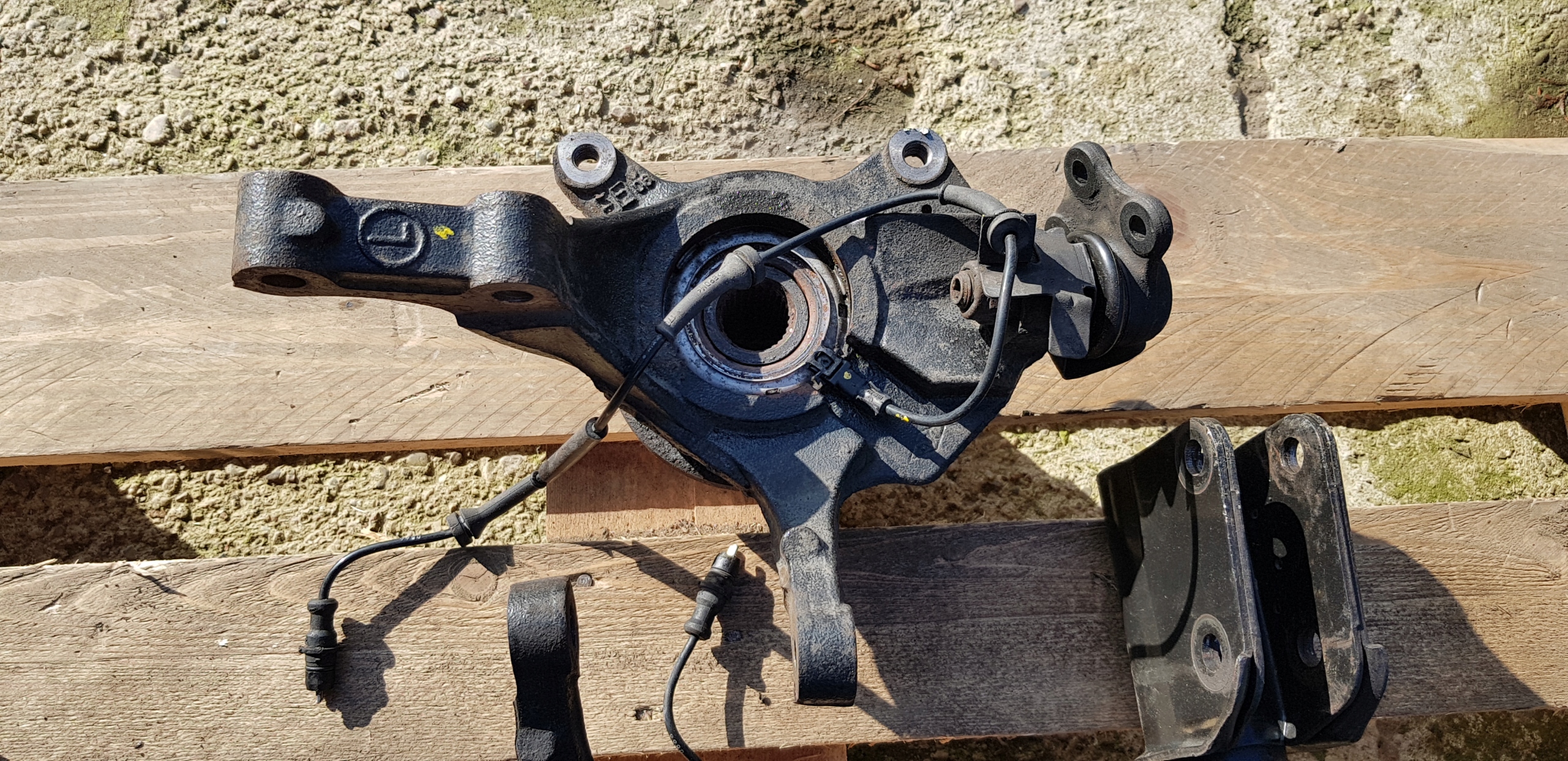 MCPHERSON АМОРТИЗАТОР ПРУЖИНА ПЕРЕДНЯЯ ESPACE 4