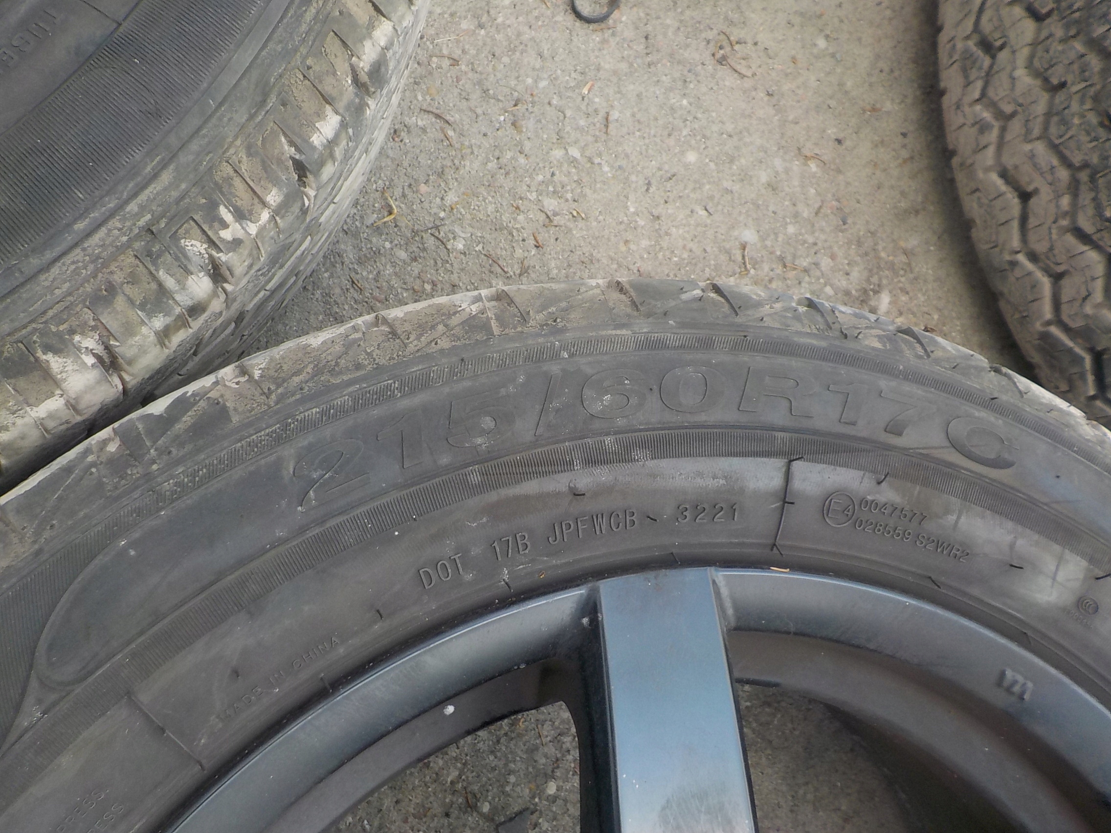 RENAULT TRAFIC III discs aluminium tyres R17 5x114.3