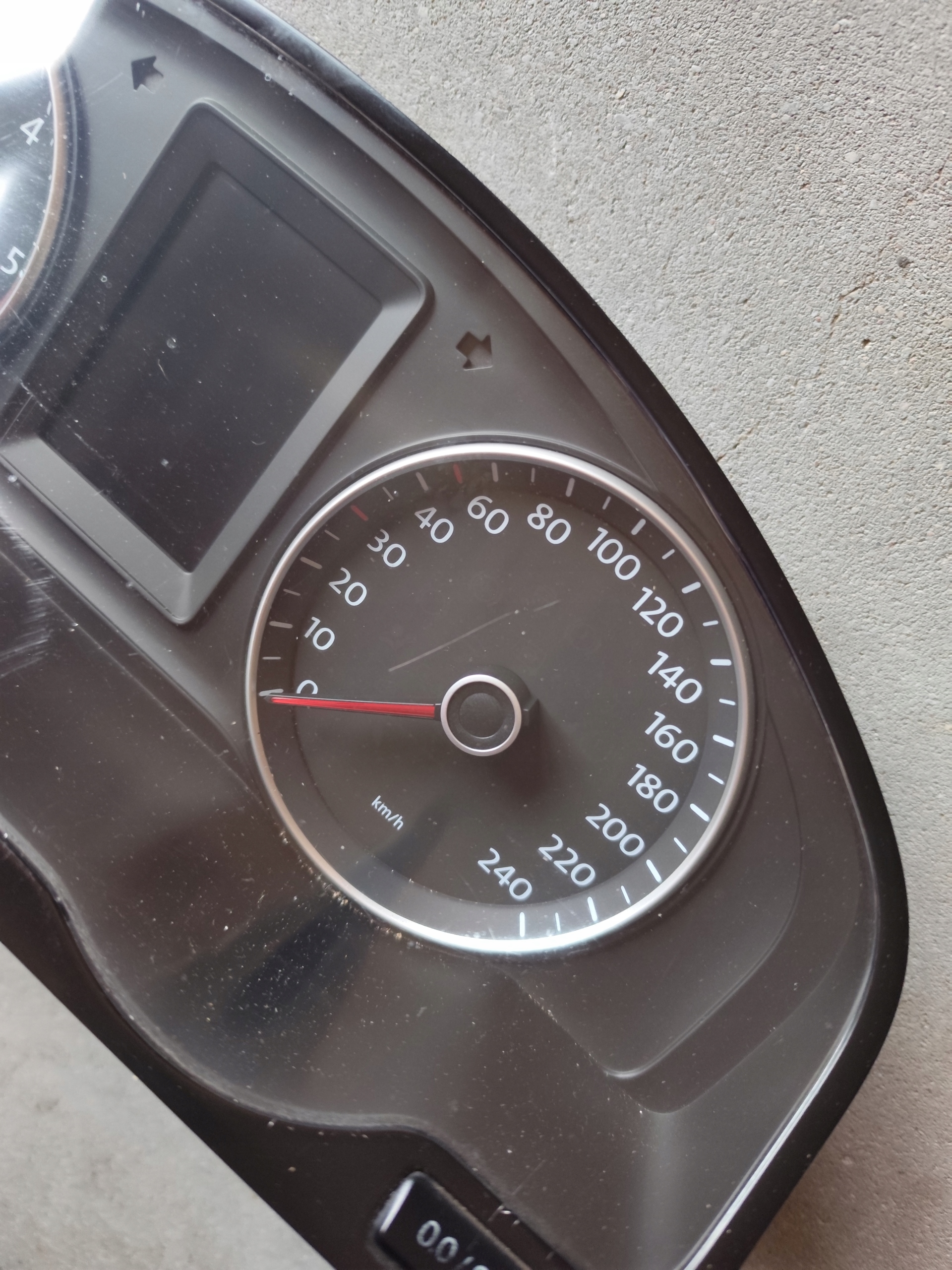 dials dials predkosciomierz VW T5 LIFT 7E0920860A