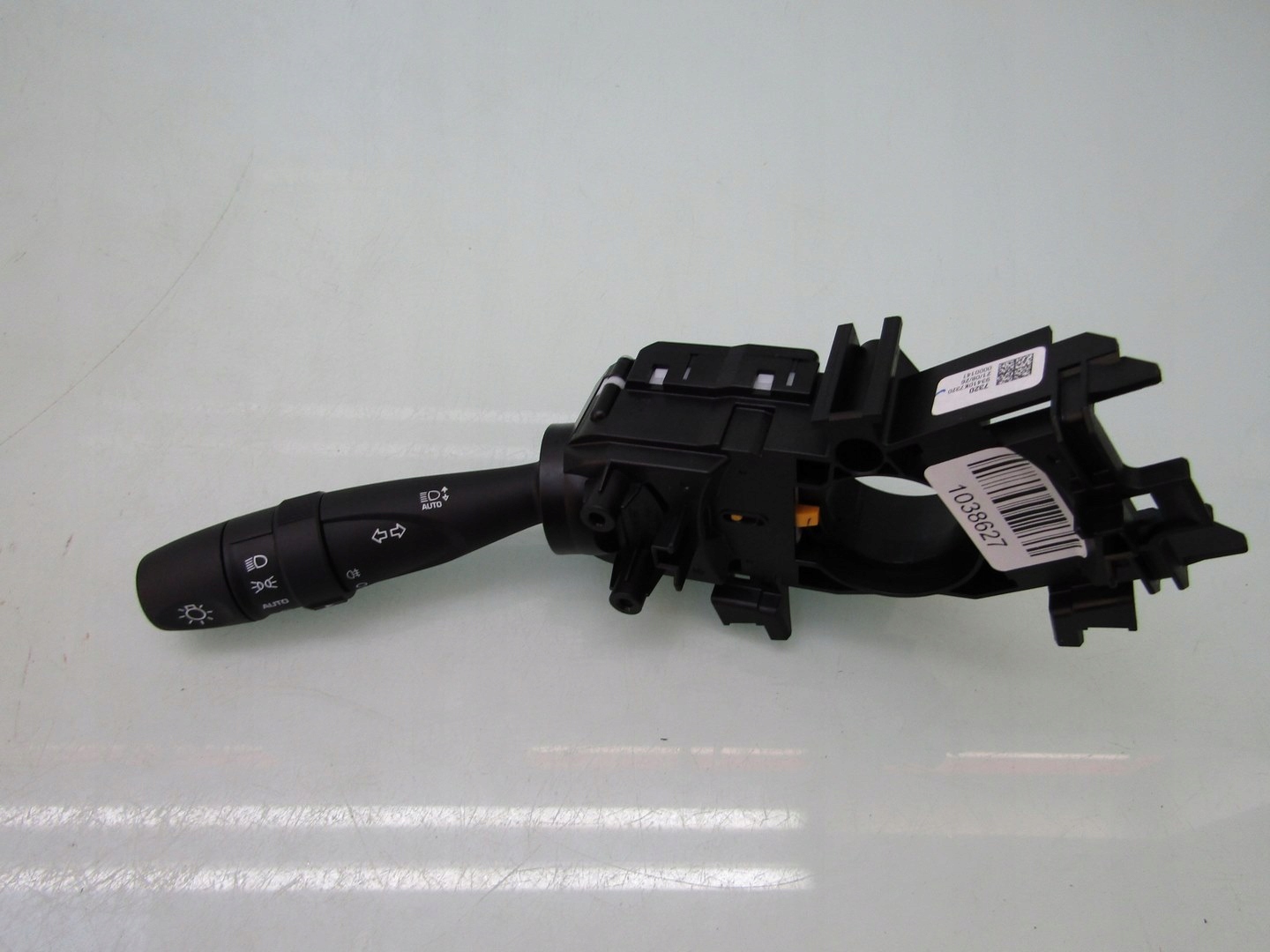 93410K7320 - i10 III 22R Вимикач світла мигалки перемикач