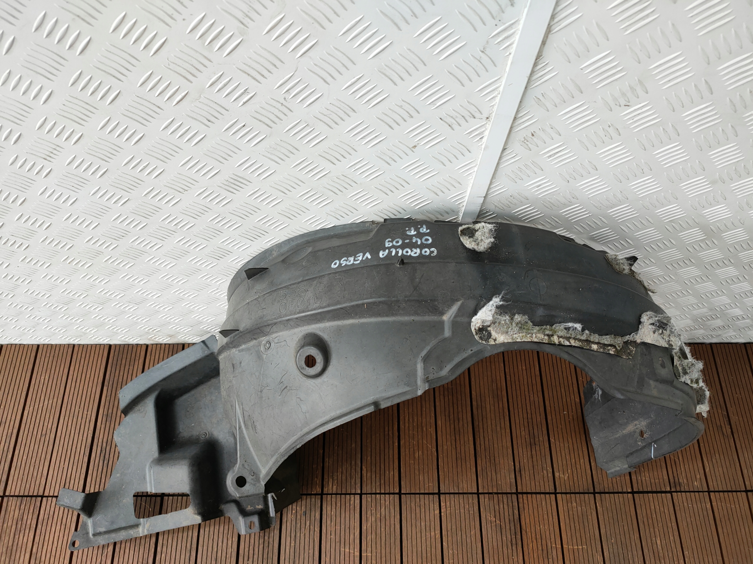 TOYOTA COROLLA VERSO II 04-07 mudguard front right 538750F010 OE