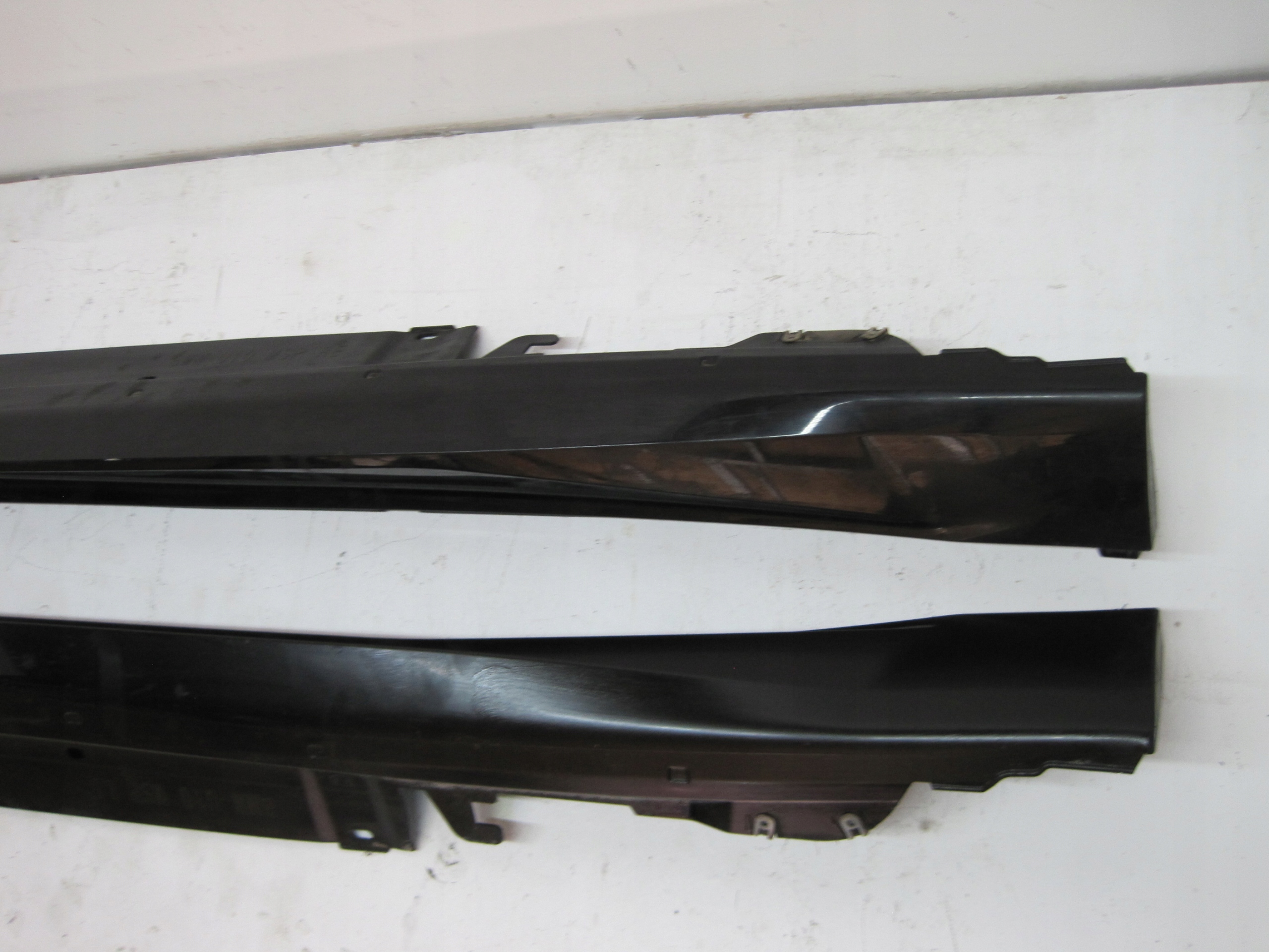 cap moulding threshold right left BMW U10 X2 m-packet 24R