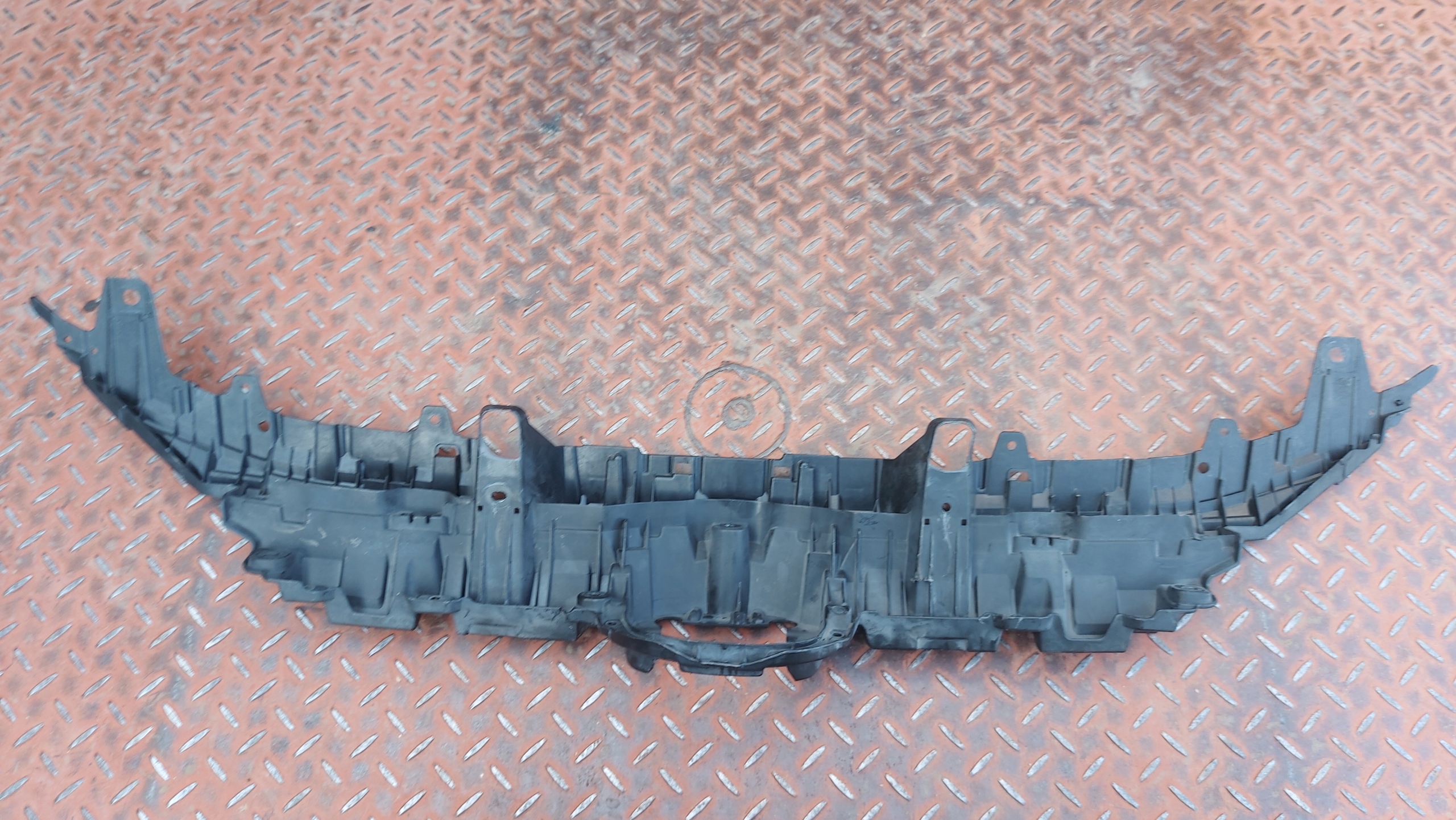 pillar support grill supports front TOYOTA RAV4 V 18