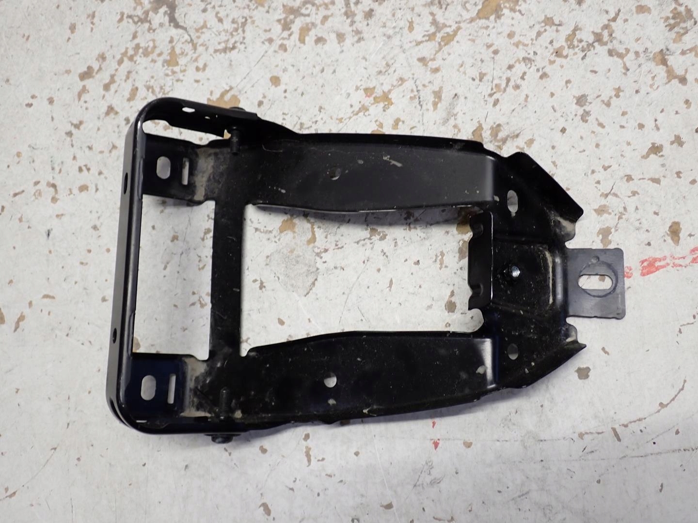 console supports VW ID7 2023- 14A805567