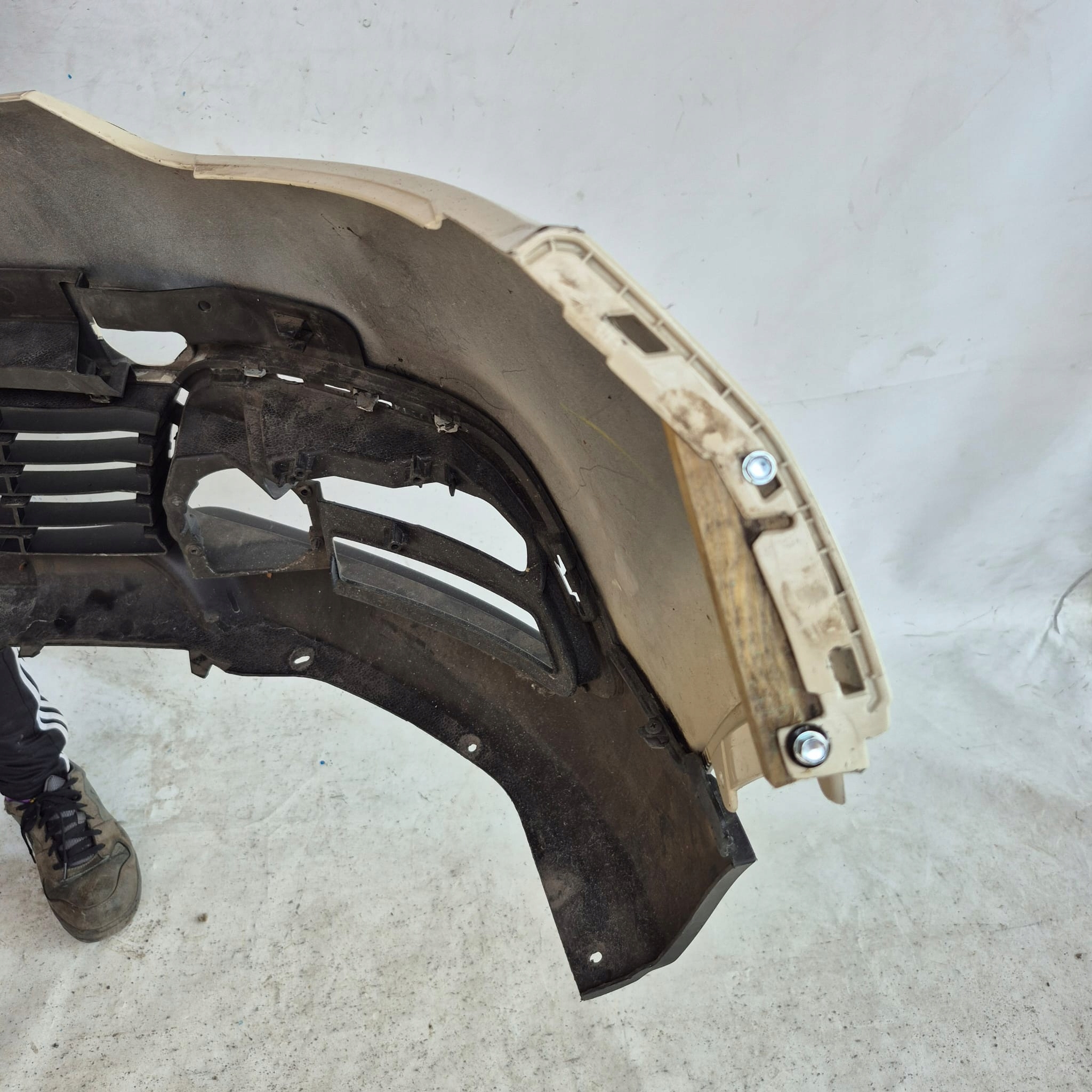 RENAULT CAPTUR 1 and 13-17 bumper front front