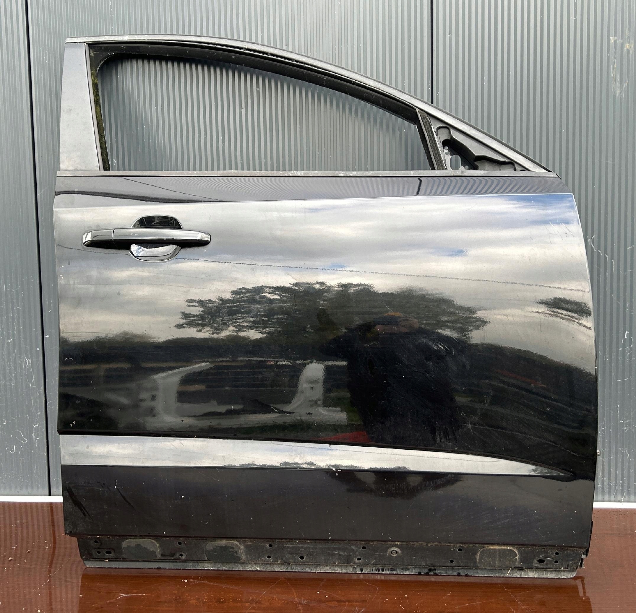 door right front front JAGUAR E-PACE X540