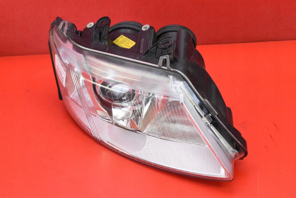 REFLEKTOR right light front XENON EU SAAB 9-3 2 II 02-07