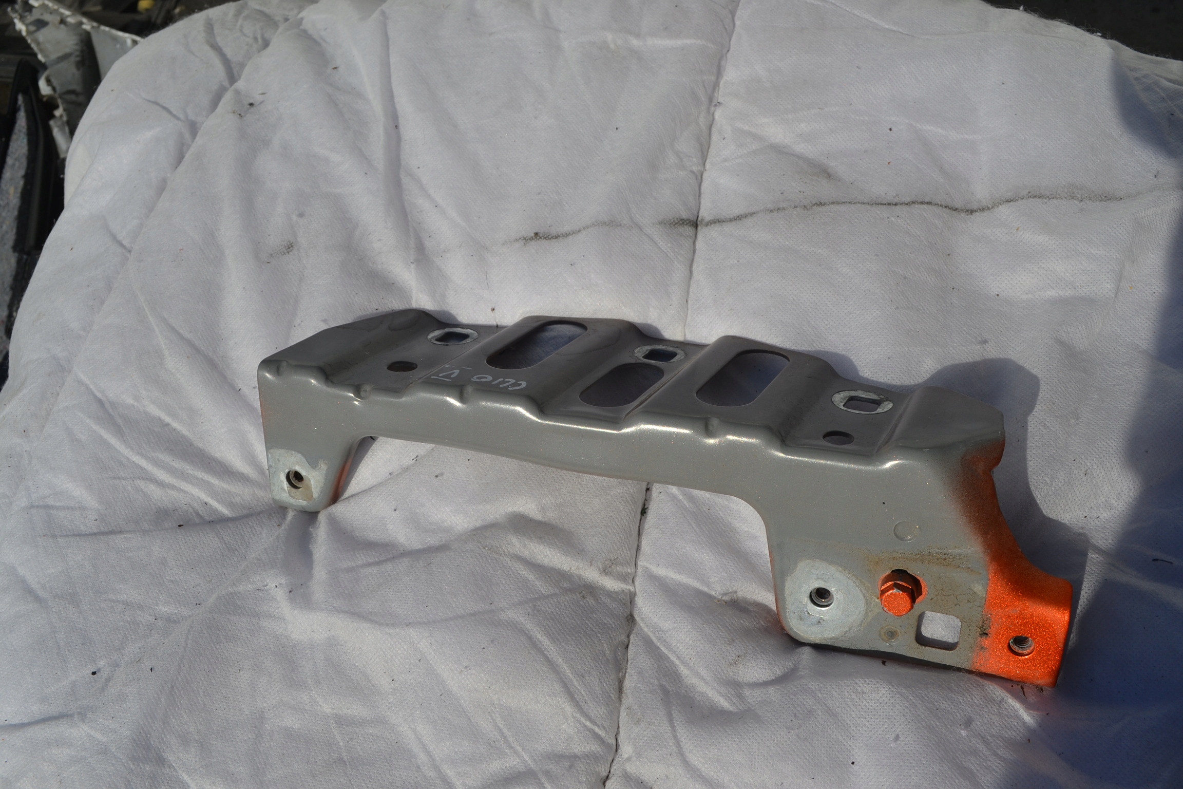 CLIO V 5 Support plaque Aile Gauche PRZEDNEGO Gauche Avant Original