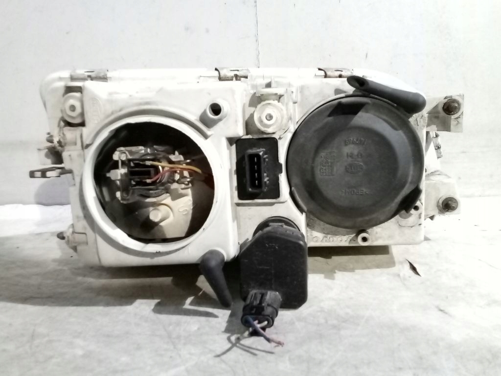 Volvo V40 lift light left front front 30899878