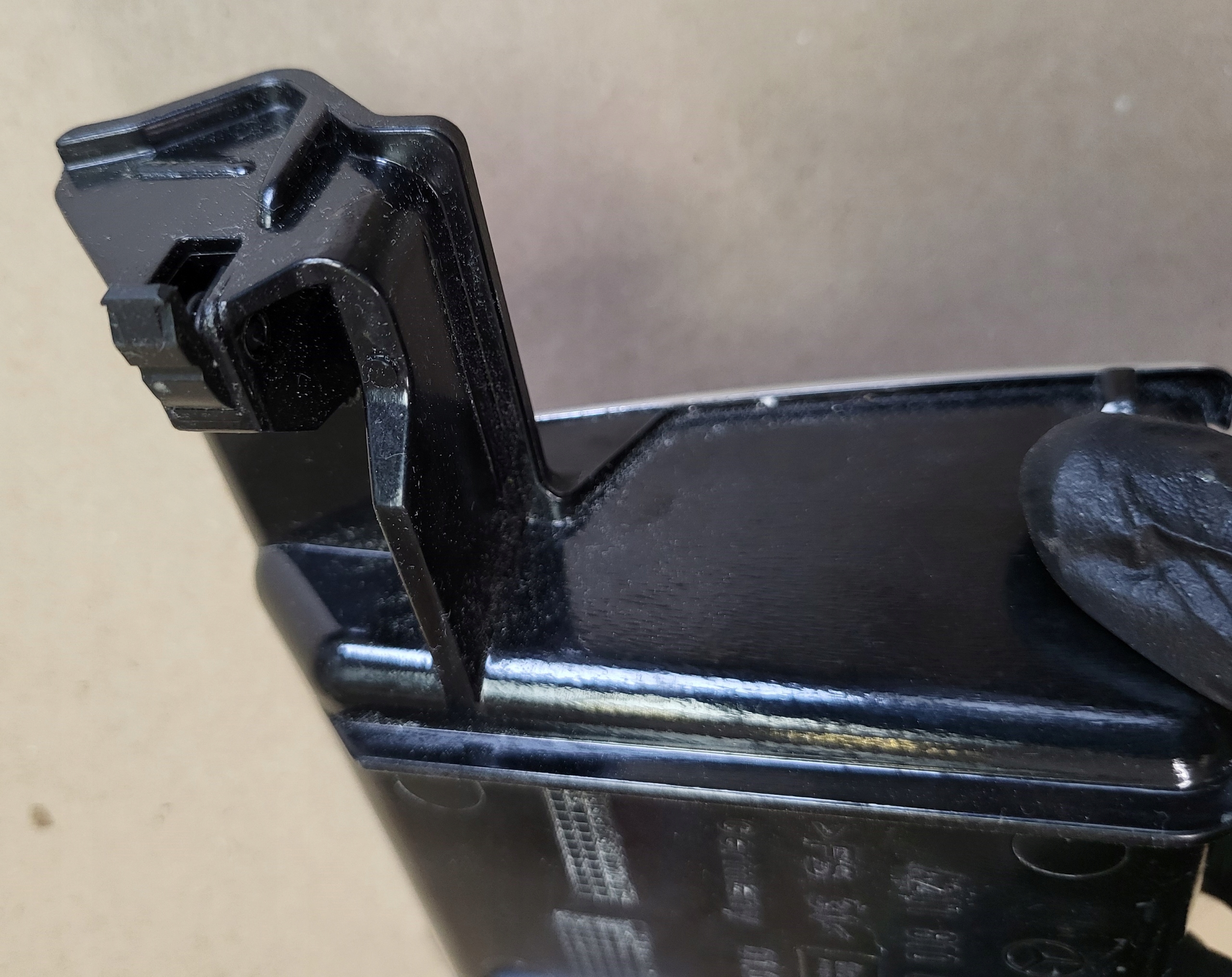 Cendrier Boîte a gant passager Insert Console MERCEDES E-KL W211 A2118100428 OE EU