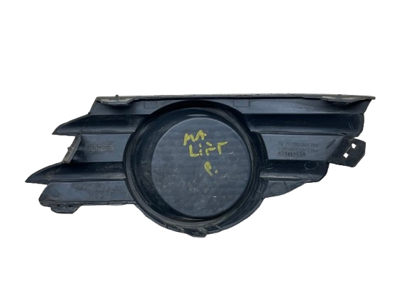 OPEL MERIVA A grid of a bumper right 13193541 POLIFT