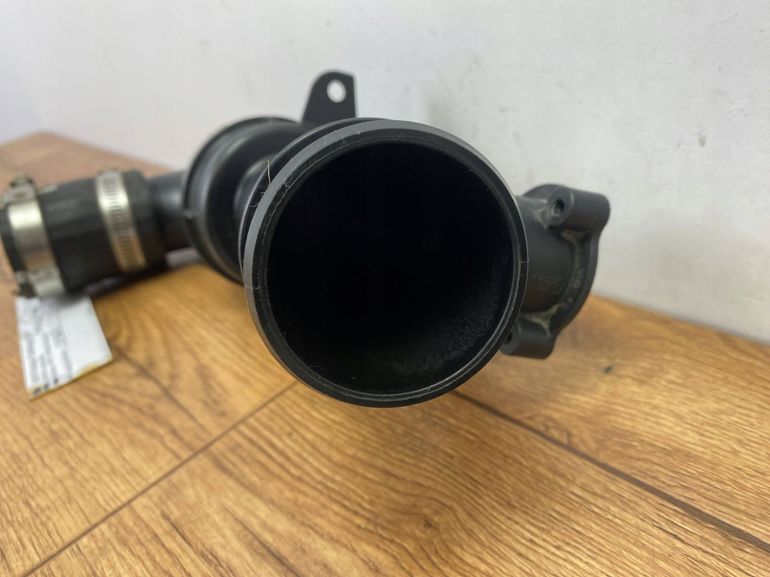 hadice intercoolera Ford Explorer VI 2020+
