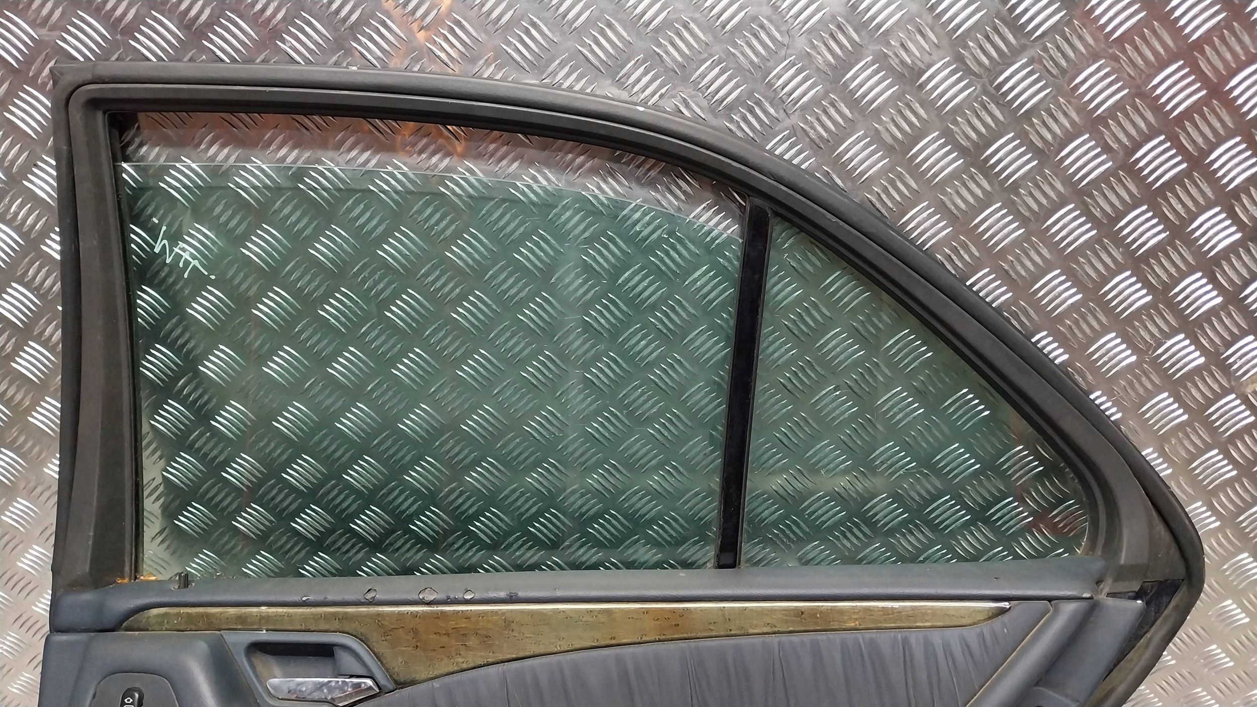 Tür heck rechts MERCEDES W210 Sedan 95
