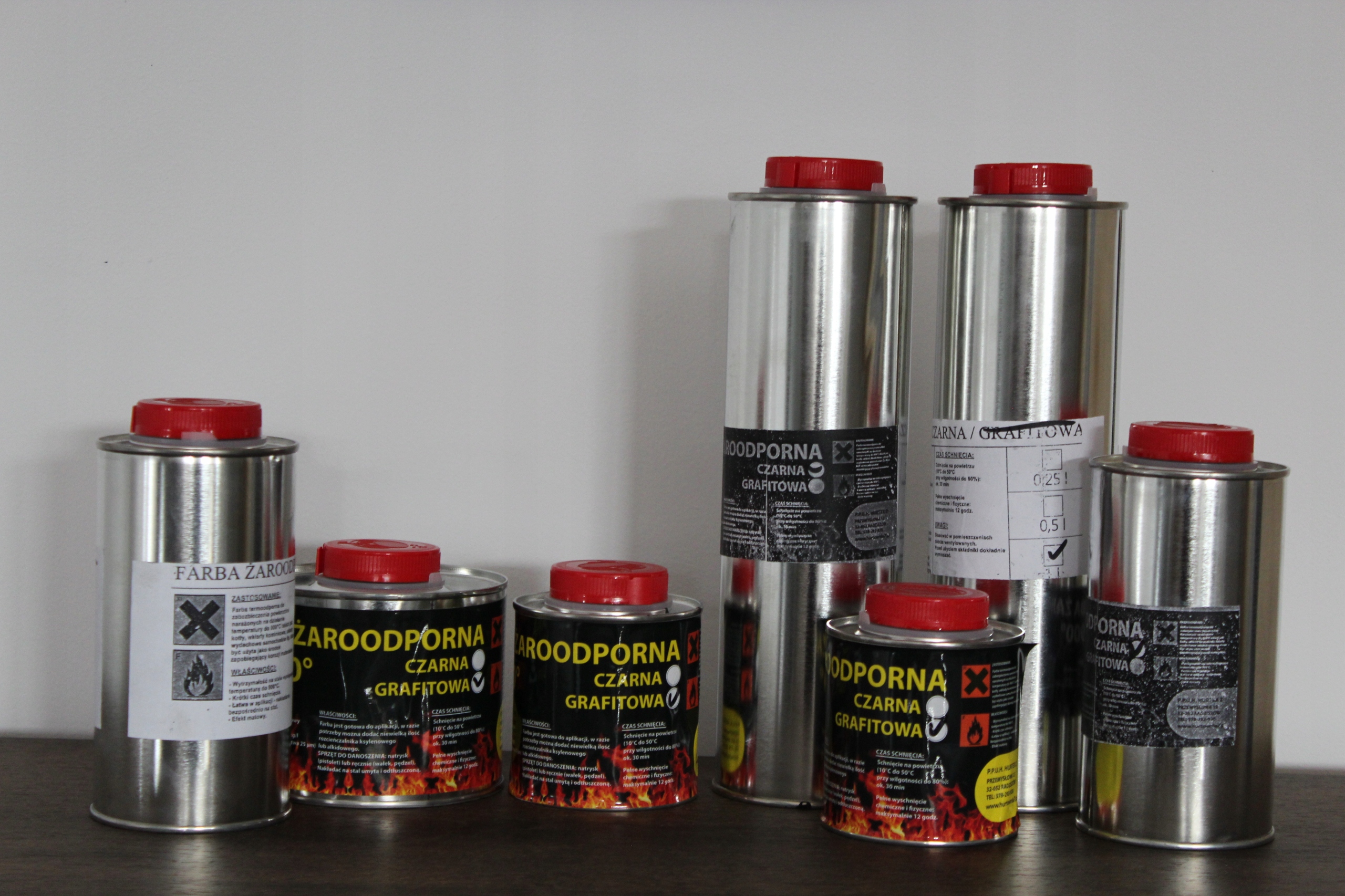 FARBA ŻAROODPORNA DO PIECÓW, RUSZTU 0,25L do 900°C Wielkość opakowania 0.25 l