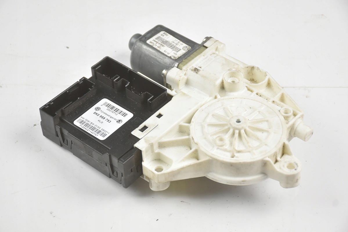 mini motor windows front right VW TIGUAN and 5K0959793 5N0959701D