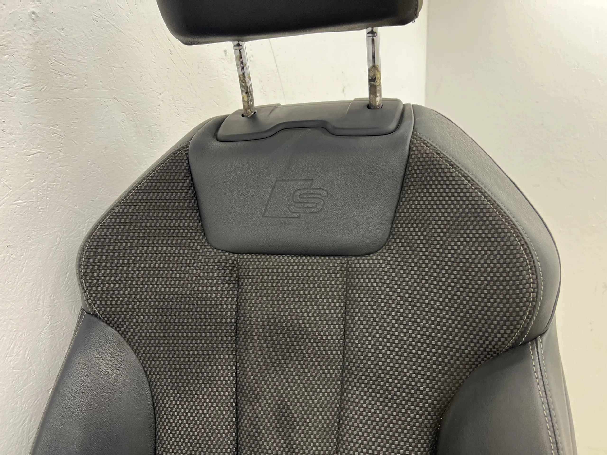 siège gauche avant KIEROWCA AUDI A4 B9 S-LINE MATERIAL-cuir complet