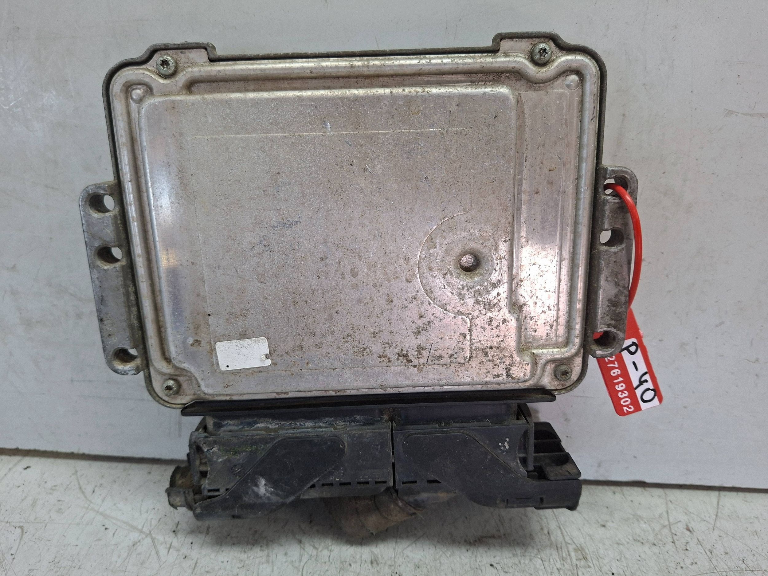 control unit of the engine 0281014643 98074154 OPEL 1.7 CDTI