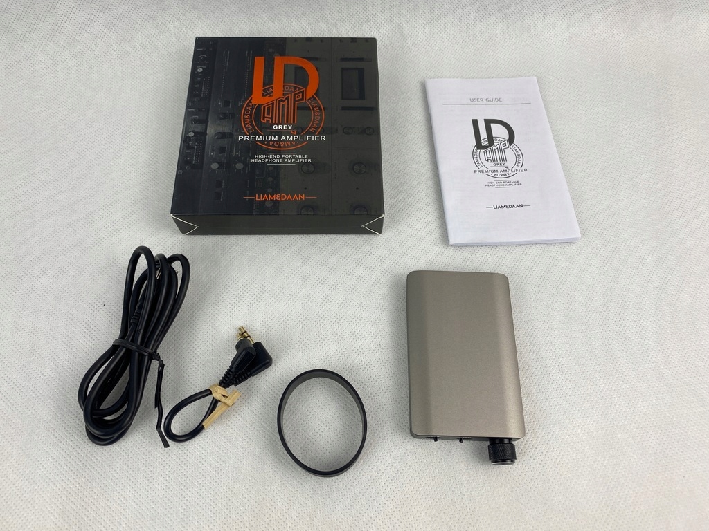 Wzmacniacz słuchawkowy przenośny Liam & Daan Model 303015