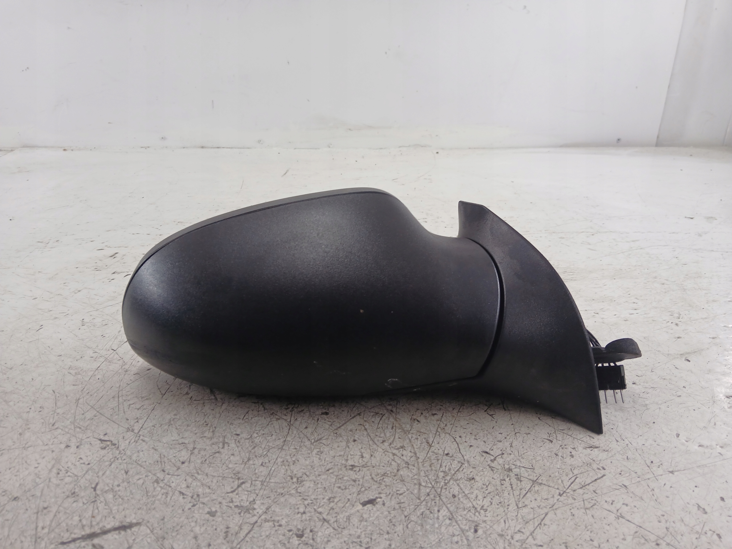 MERCEDES W168 mirror right manually black,