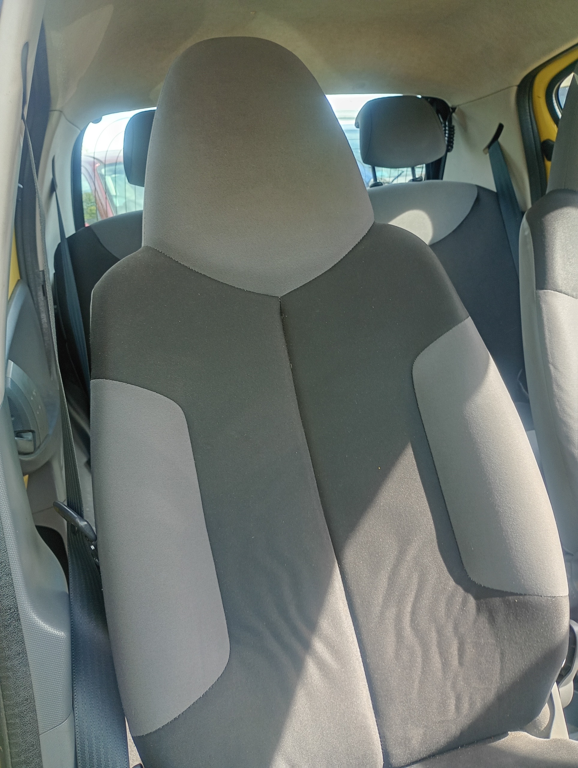 siège droite passegers Peugeot 107 05-08