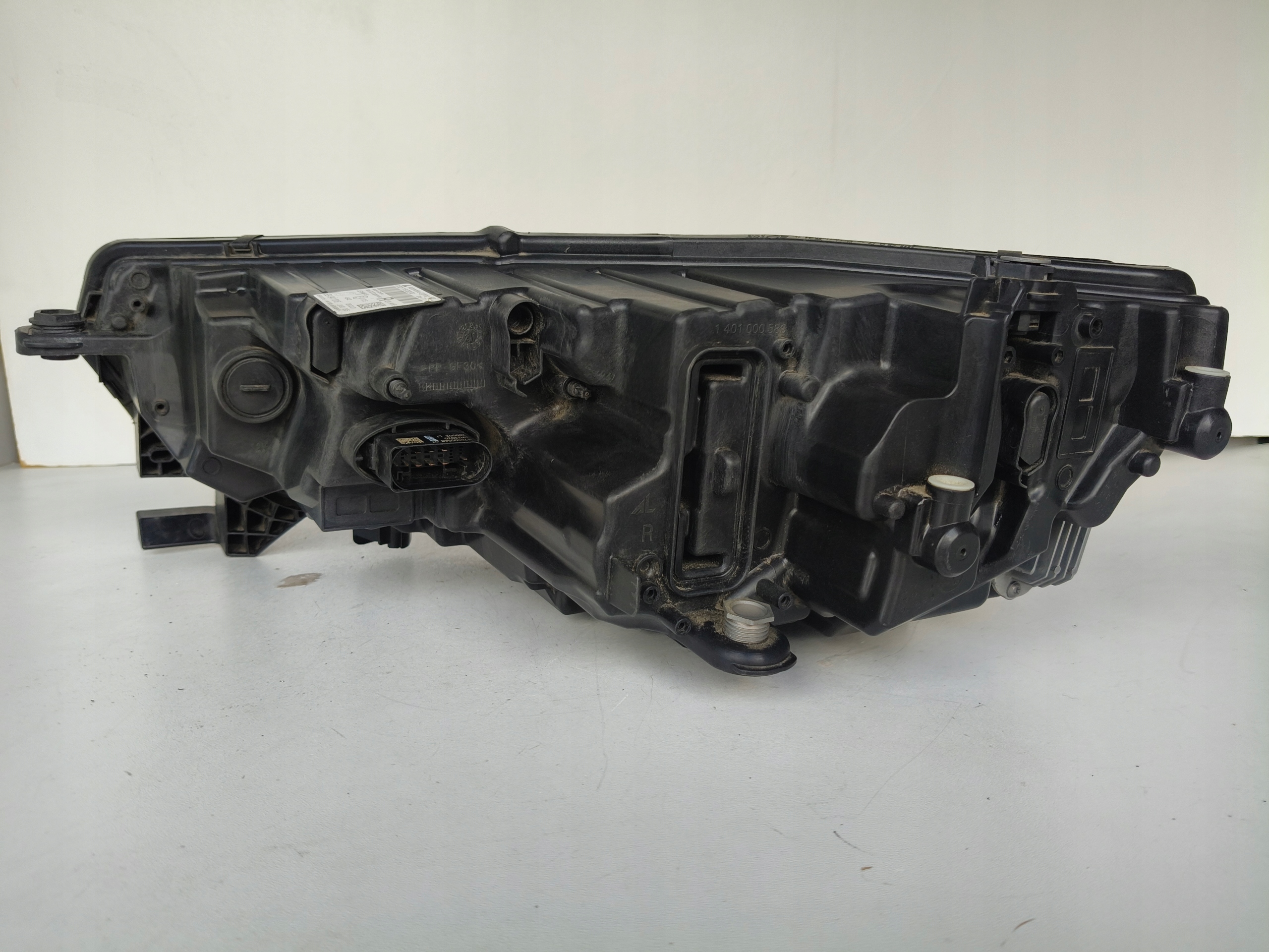 light right REFLEKTOR SKODA OCTAVIA IV 4 5E3 20- FULL LED