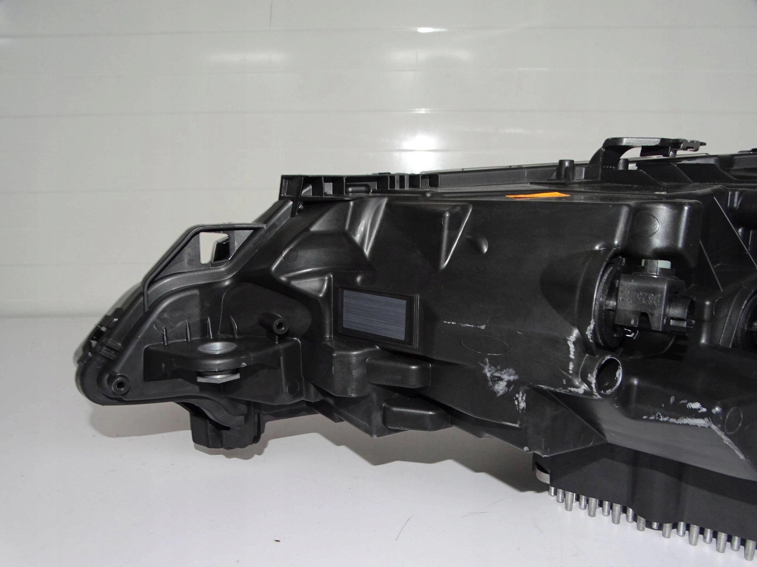 lampa reflektor LED HIGH MY21 NEW EVOQUE 2021 2022 Producent części Land Rover OE