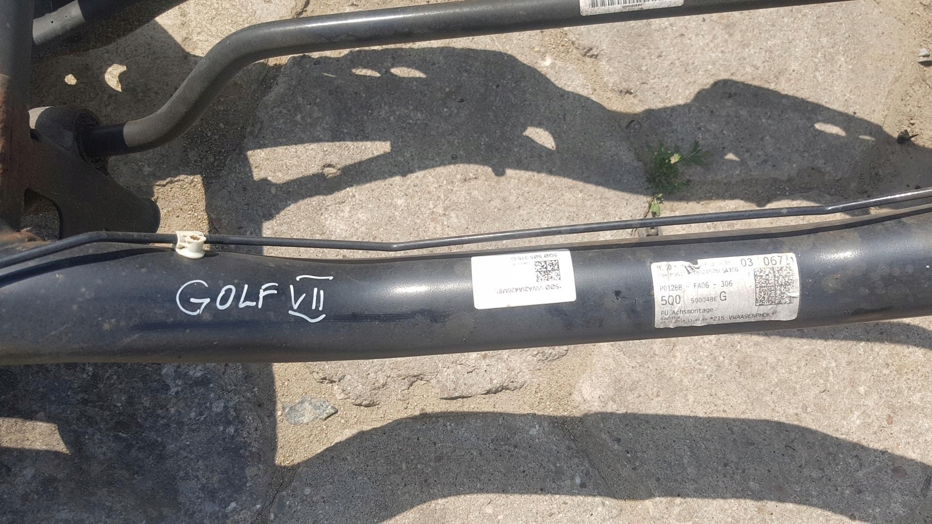 OŚ TYŁ BELKA WIELOWAHACZ VW GOLF VII Numer katalogowy części BELKA TYŁ TYLNA OŚ TYLNA