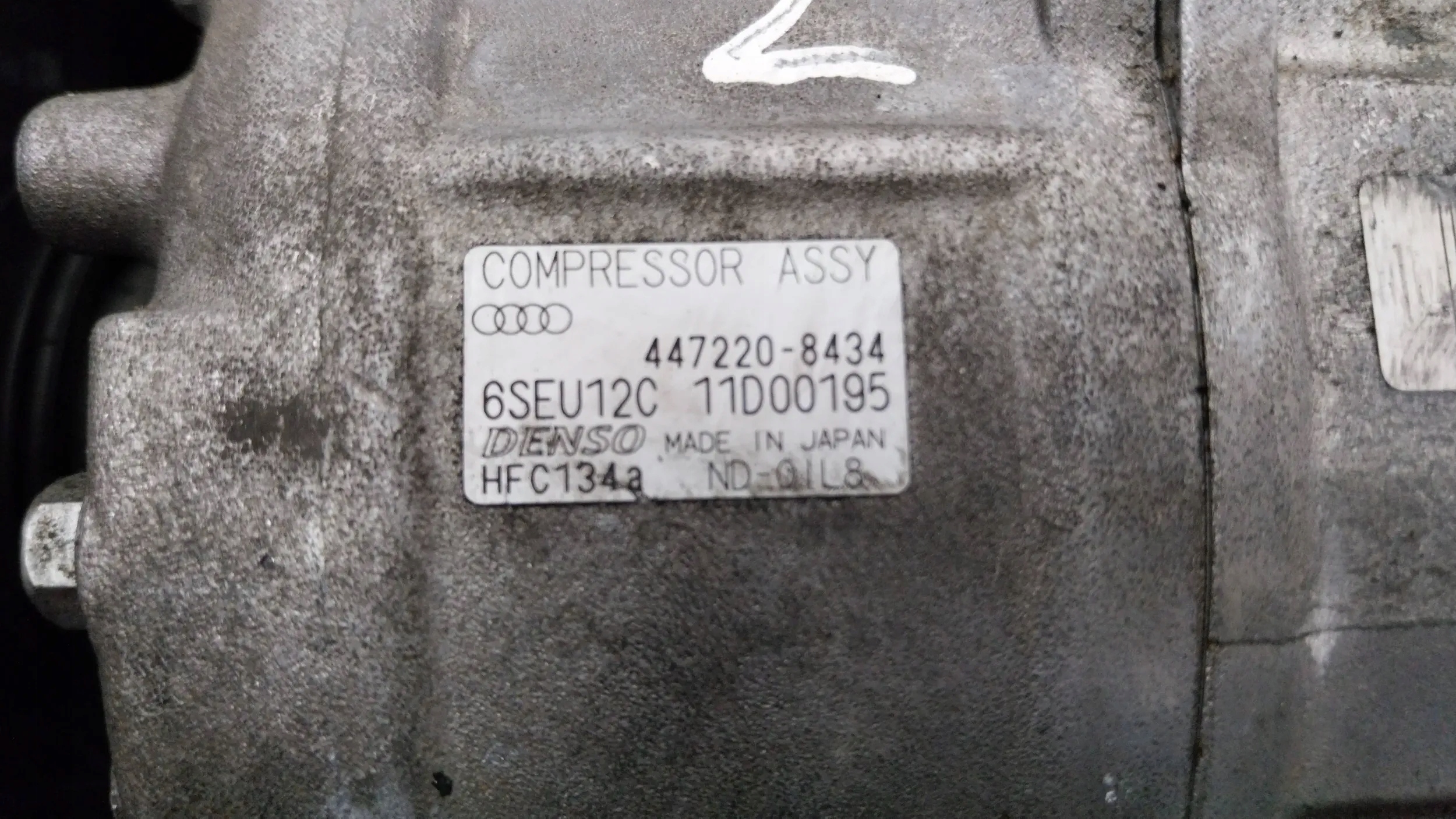 compressor compressor; of the air conditioning 8E0260805C AUDI A4 B6 2.5 TDI