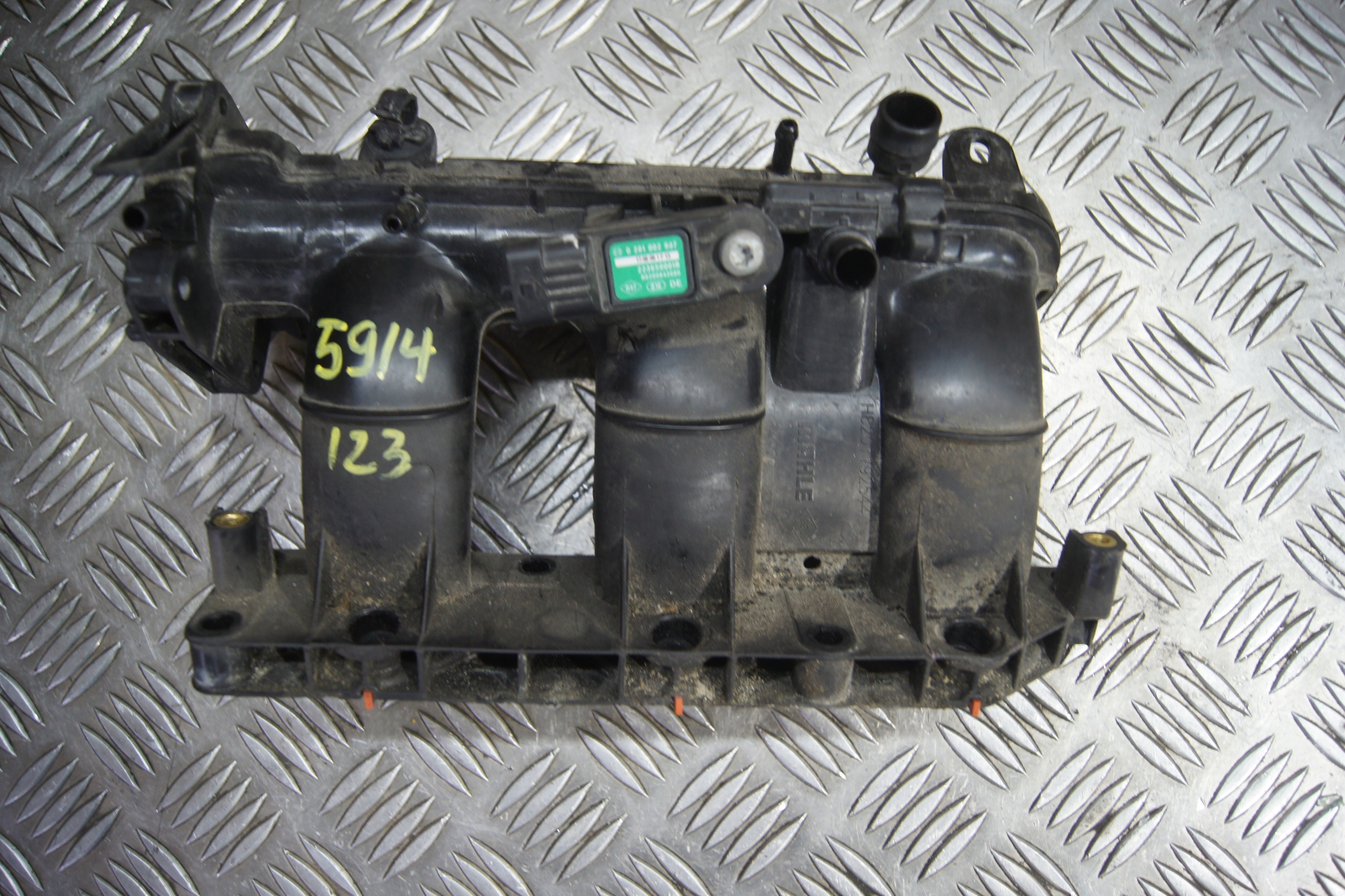 КОЛЕКТОР ВПУСКНИЙ RENAULT H8201192544 
