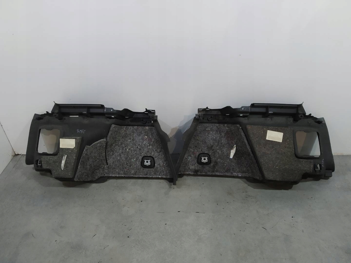 boot upholstery left right KPL Volvo V50 and (2004-2012)