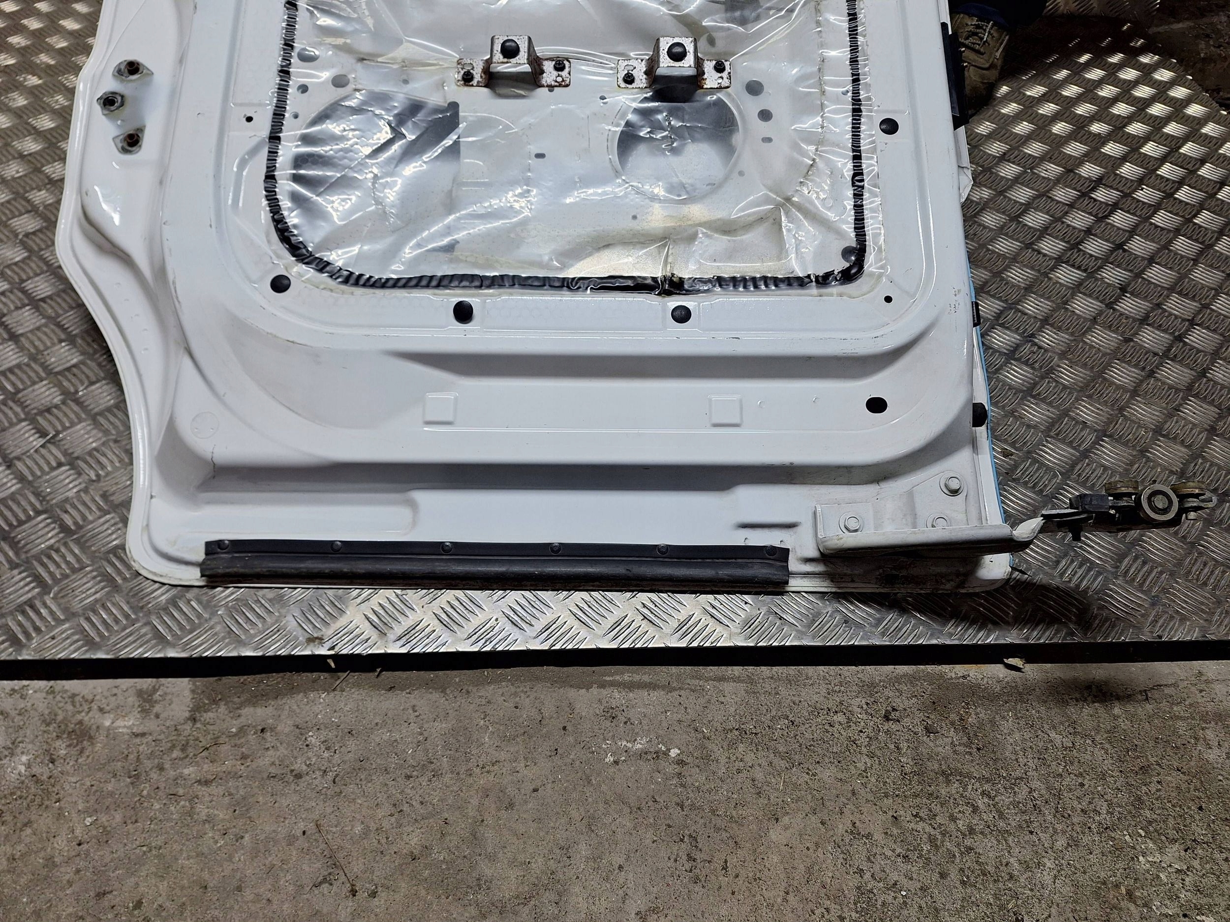door sliding left NISSAN NV200 complete 09-19