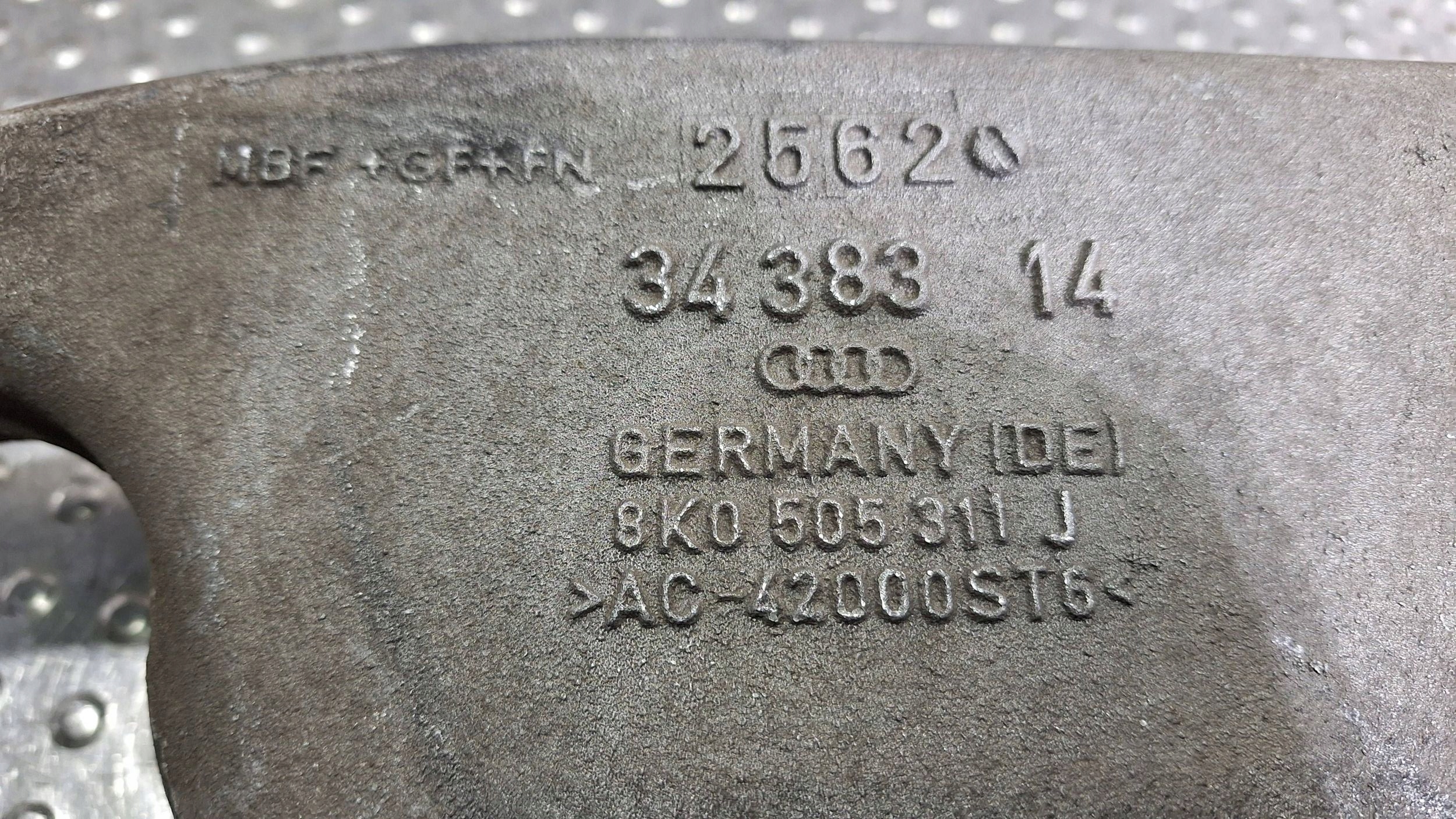 Querlenker Achsträgers links heck 8K0505311J AUDI A4 B8 A5 8T Original