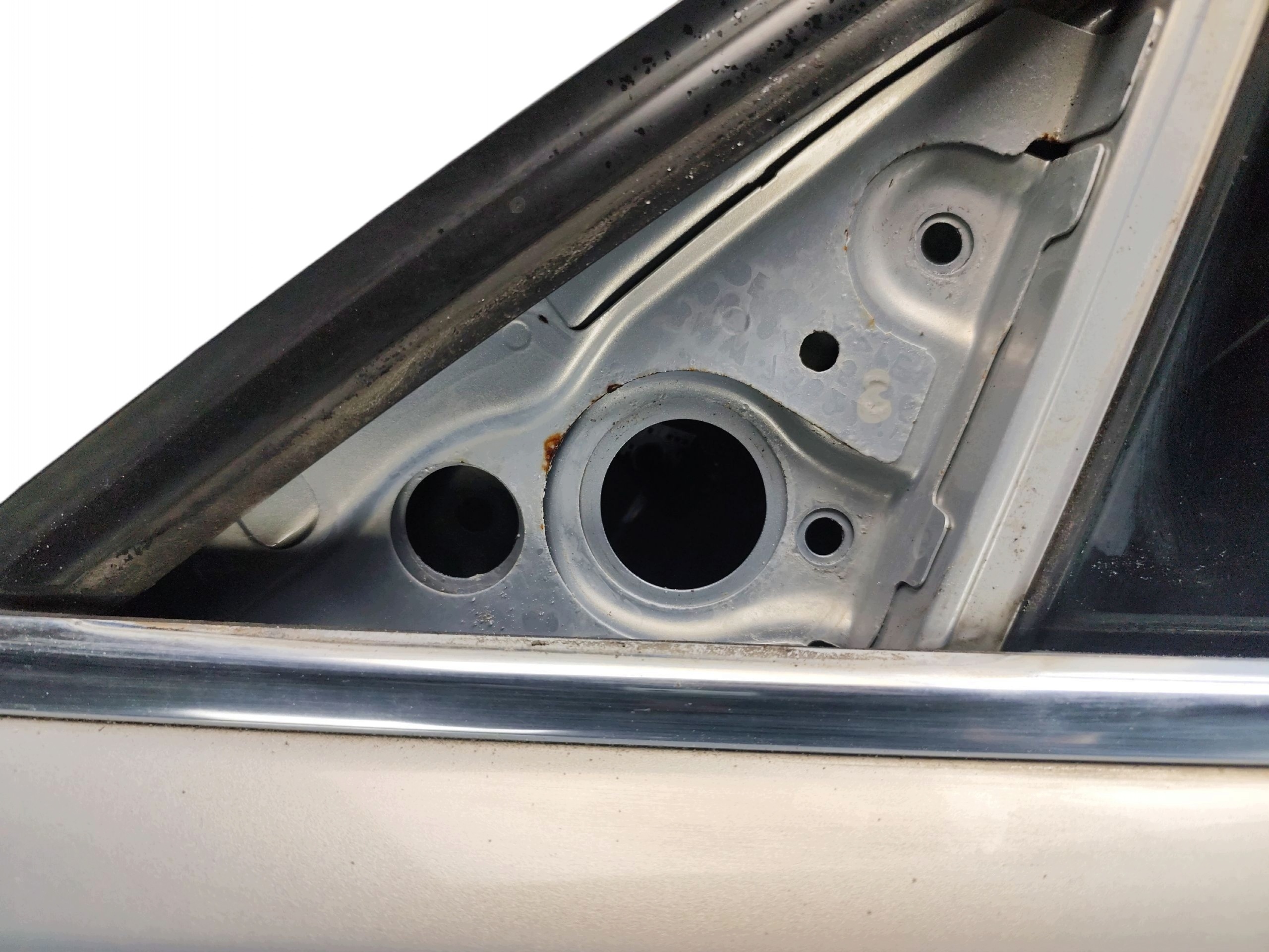 door left front BMW F30 F31 2011-2018 code LAKIERU MONDSTEIN METALLIC (X04)