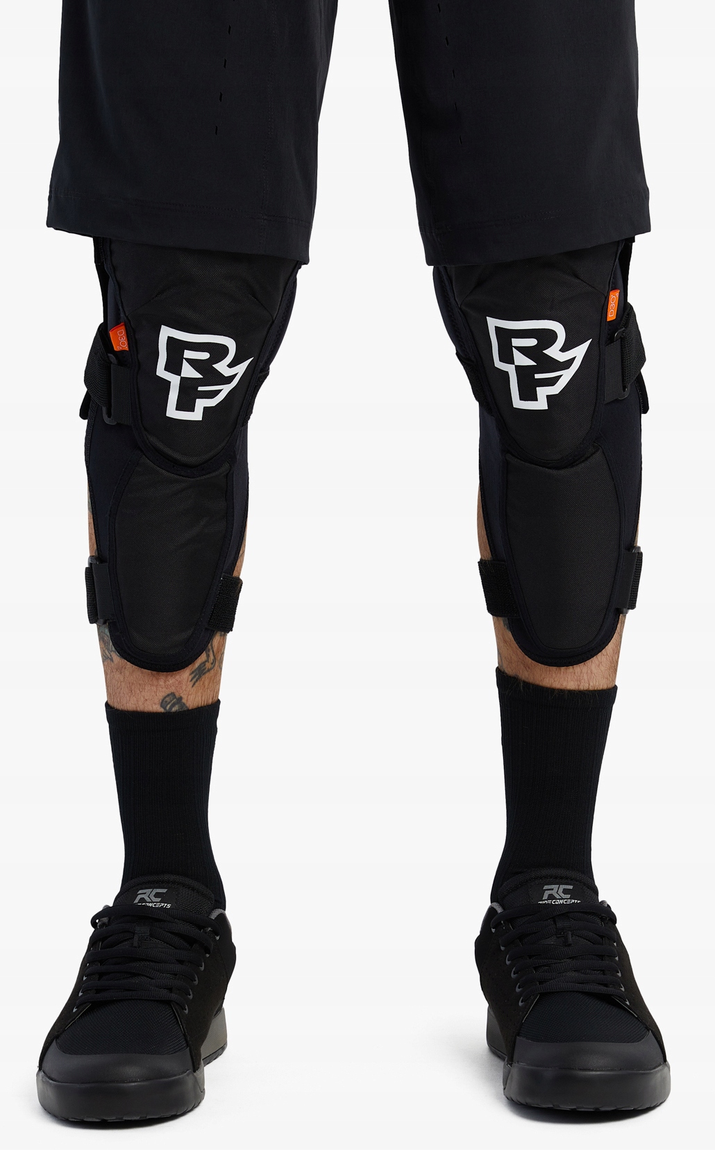 Chrániče kolen Race Face Ambush Leg stealth vel. L D3O