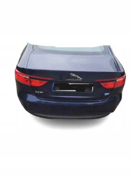 JAGUAR XF II 17R SEDAN PAS TYŁ TYLNY WANNA