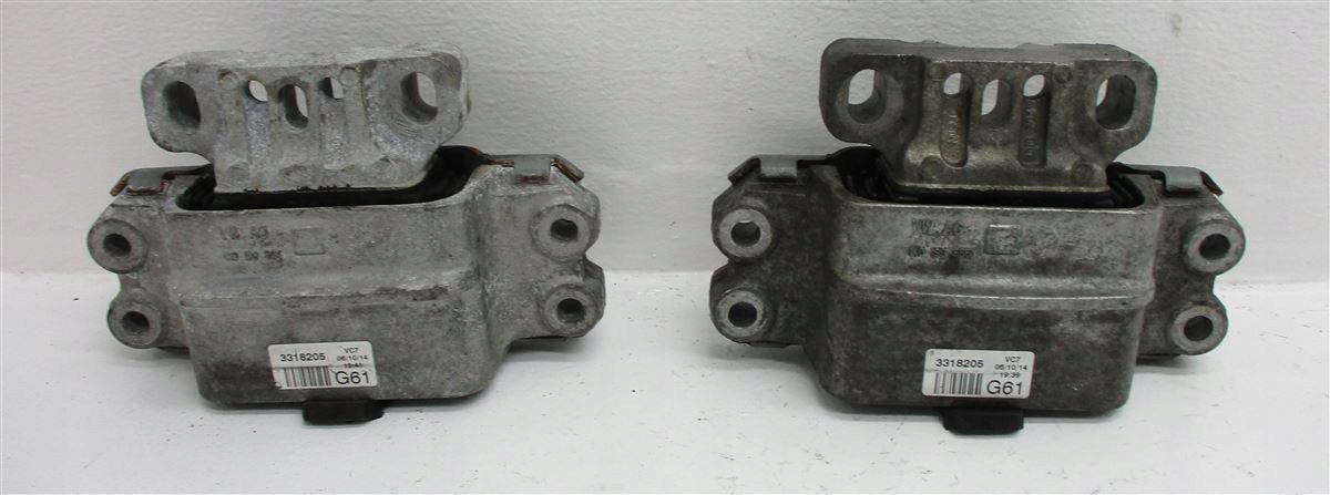 ПОДУШКА НА КОЛІНАХ КОРОБКИ BIEGOW AUDI Q7 4Mw0399156at