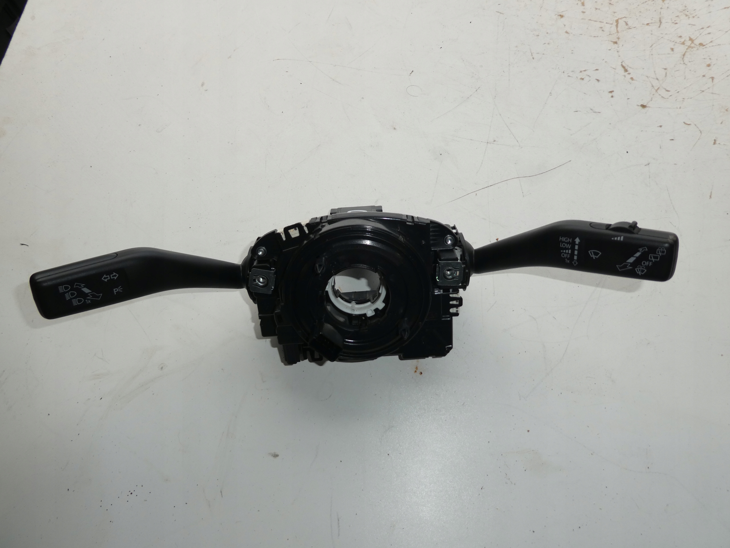steering wheel levers and controls control ring VW SEAT SKODA