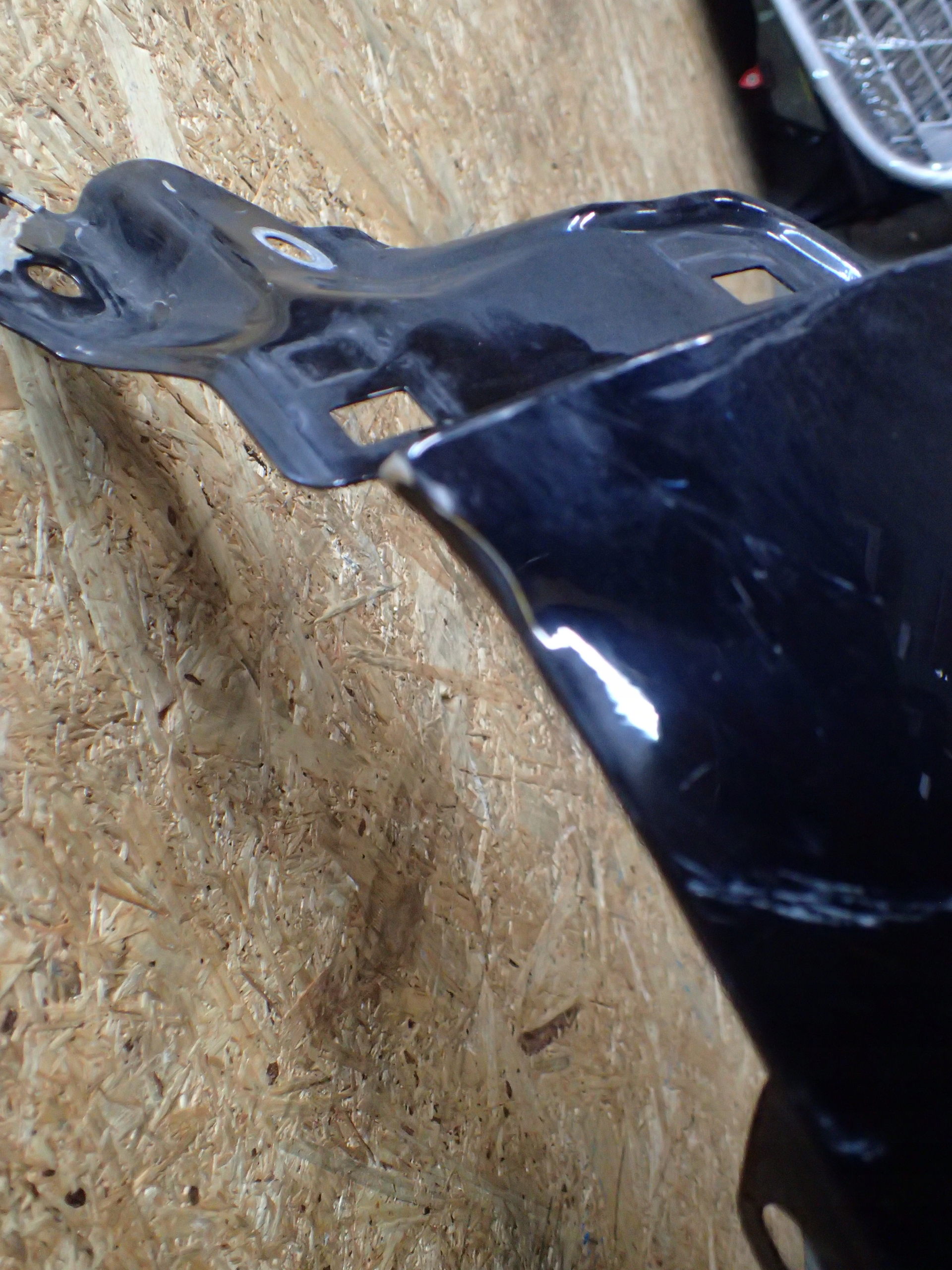 FENDER FRONT RIGHT HONDA JAZZ 08-12