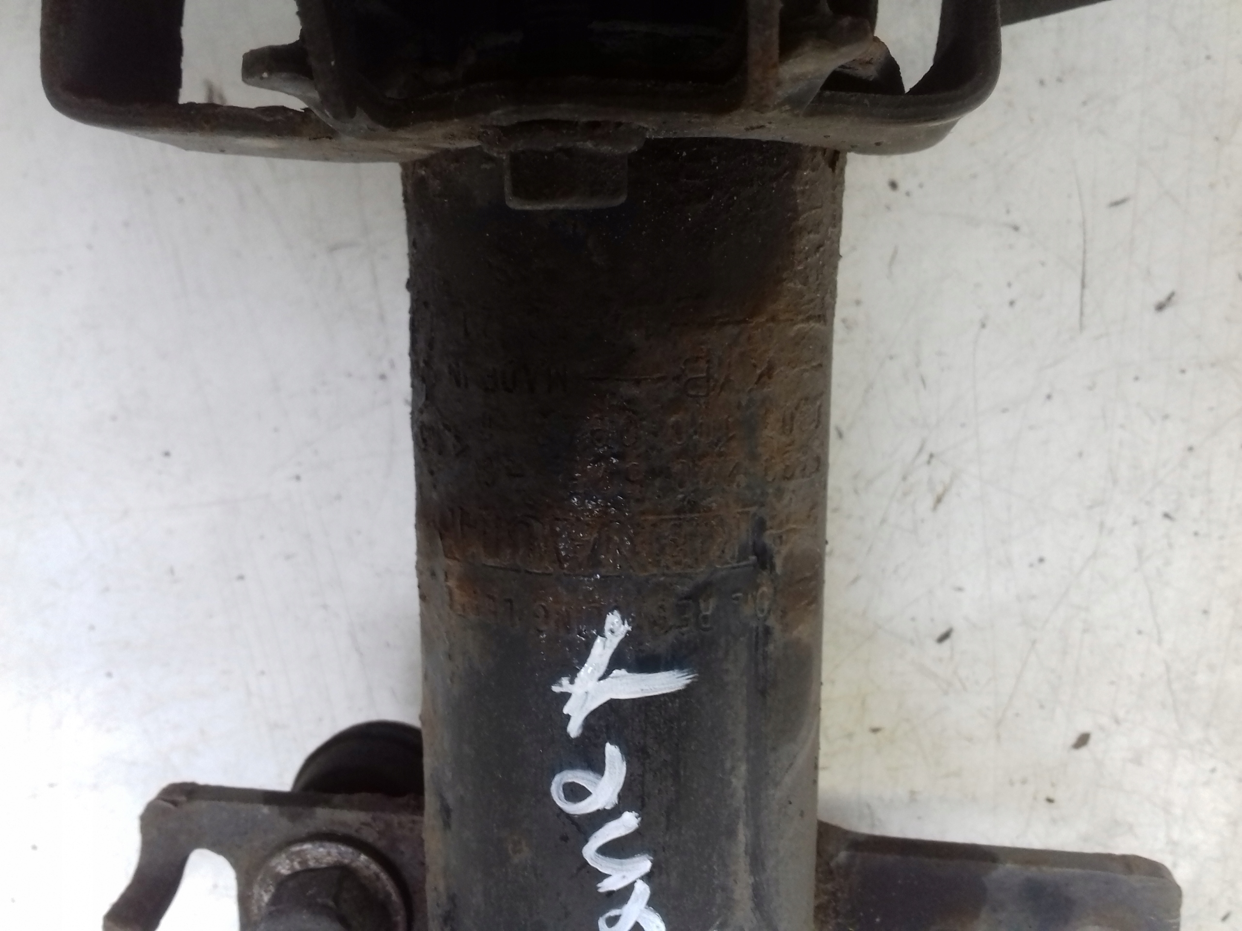 shock absorber spring left front Renault Megane III