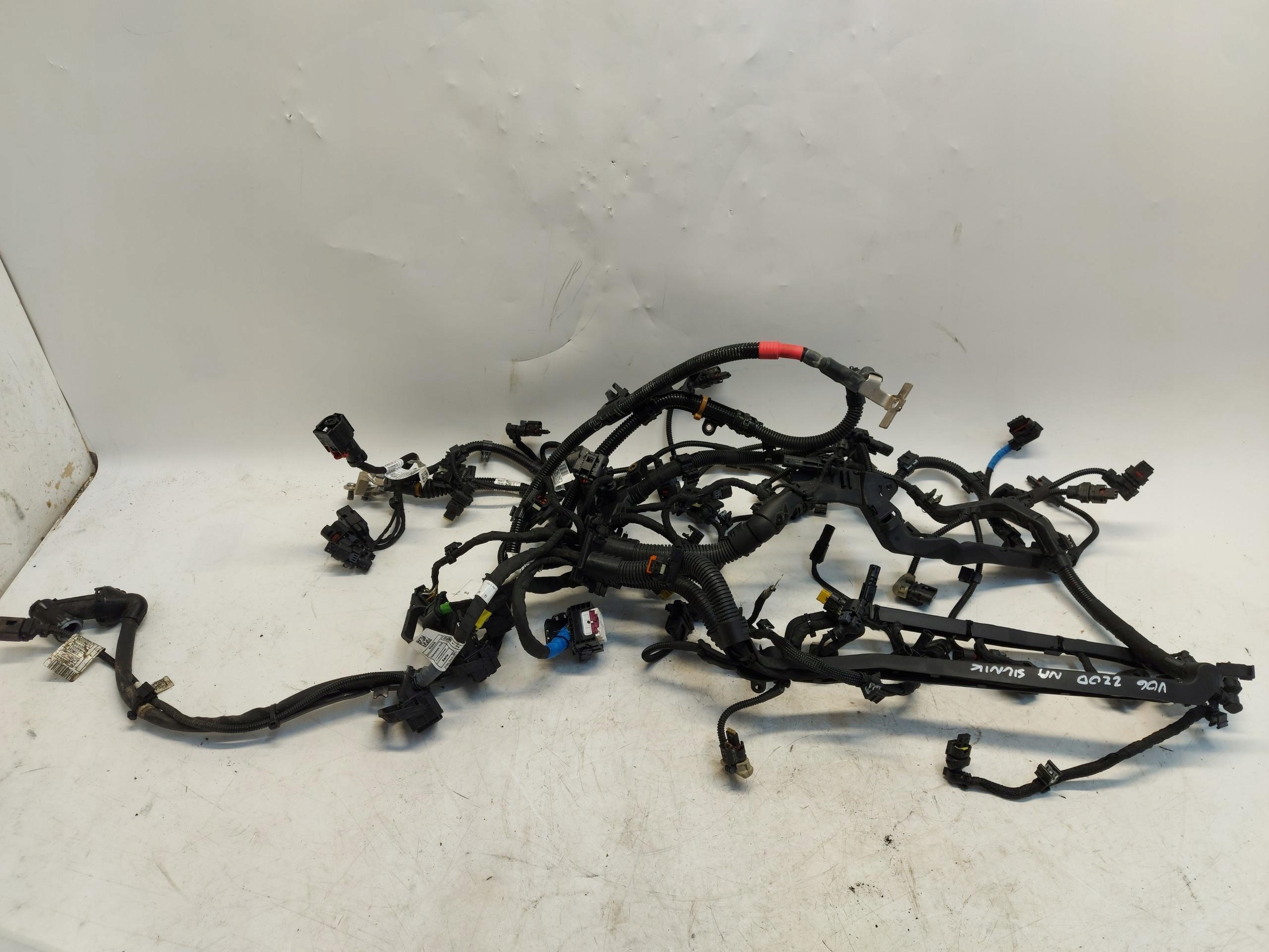 BMW U06 U11 220d bundle motor wiring 8477620